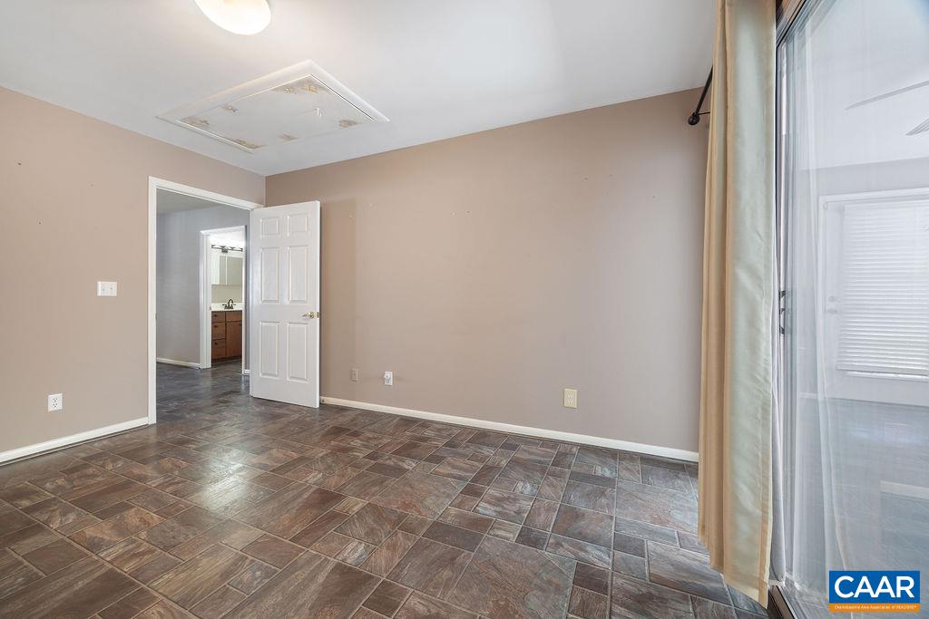 1314 SYCAMORE CT