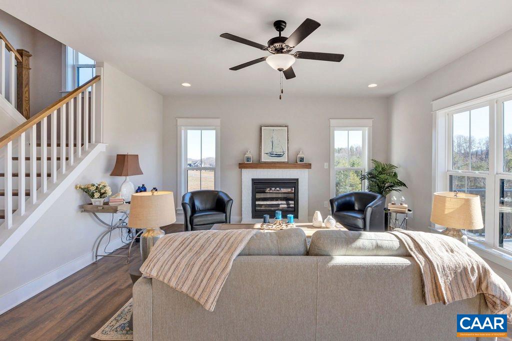 120 AGATHA RIDGE LN Unit: B