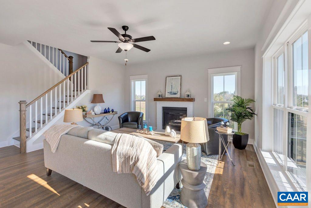 120 AGATHA RIDGE LN Unit: B