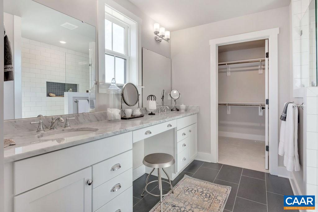 120 AGATHA RIDGE LN Unit: B