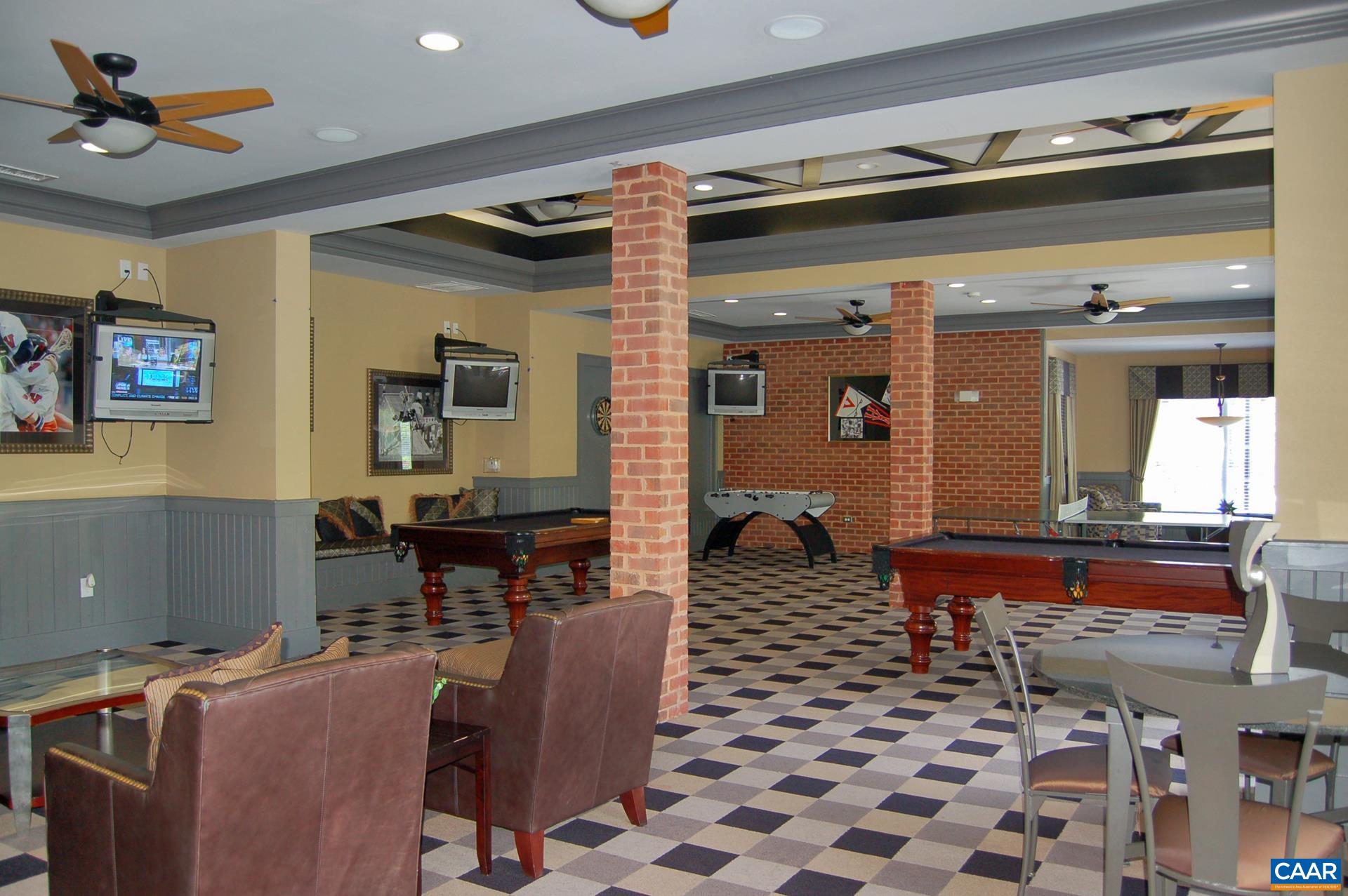 235 YELLOWSTONE DR Unit: 103
