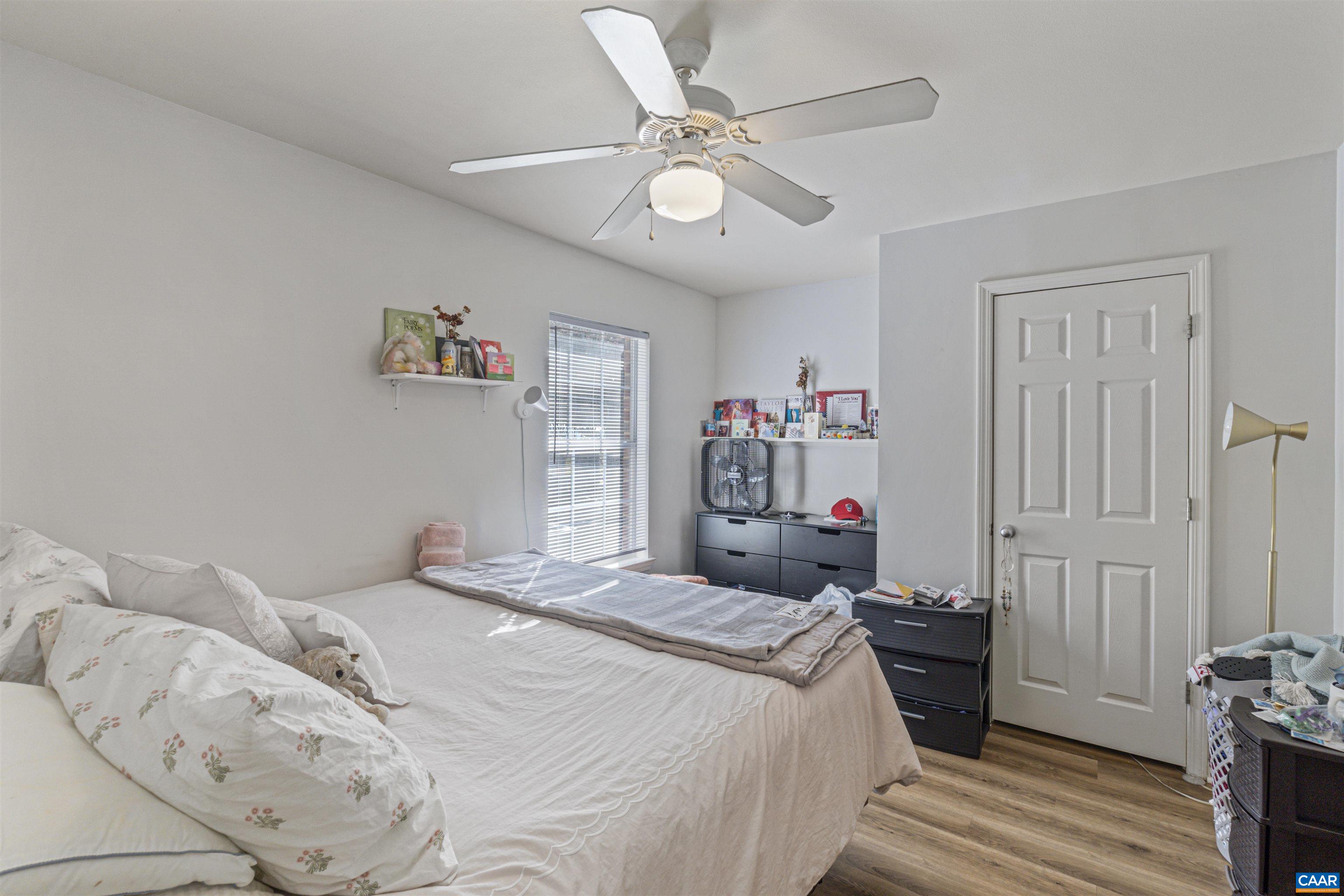 235 YELLOWSTONE DR Unit: 103