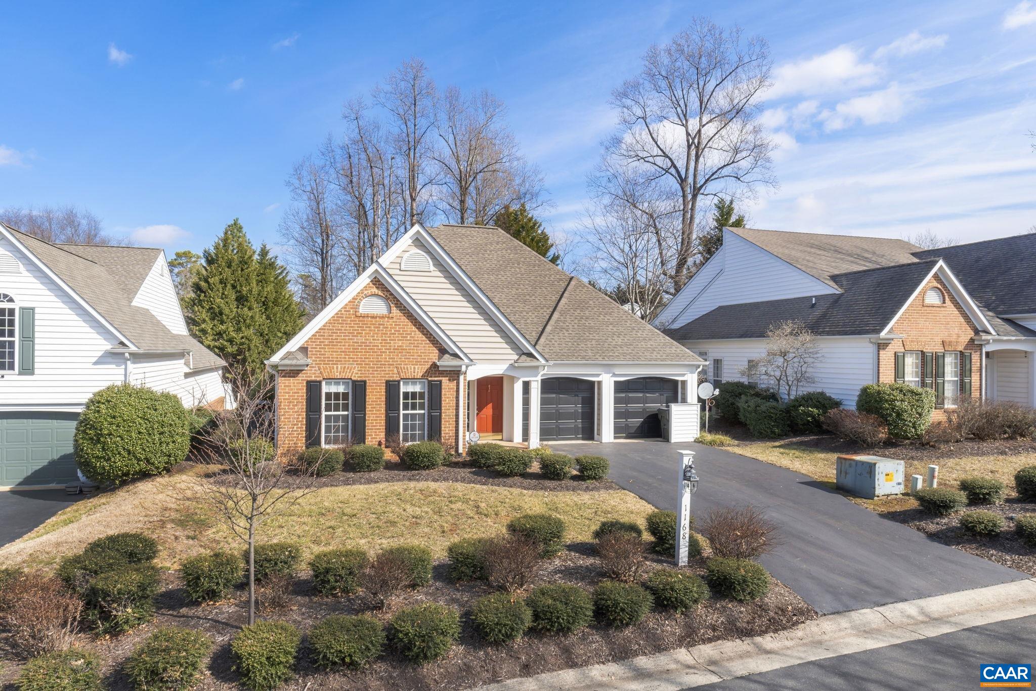 1168 COURTYARD DR