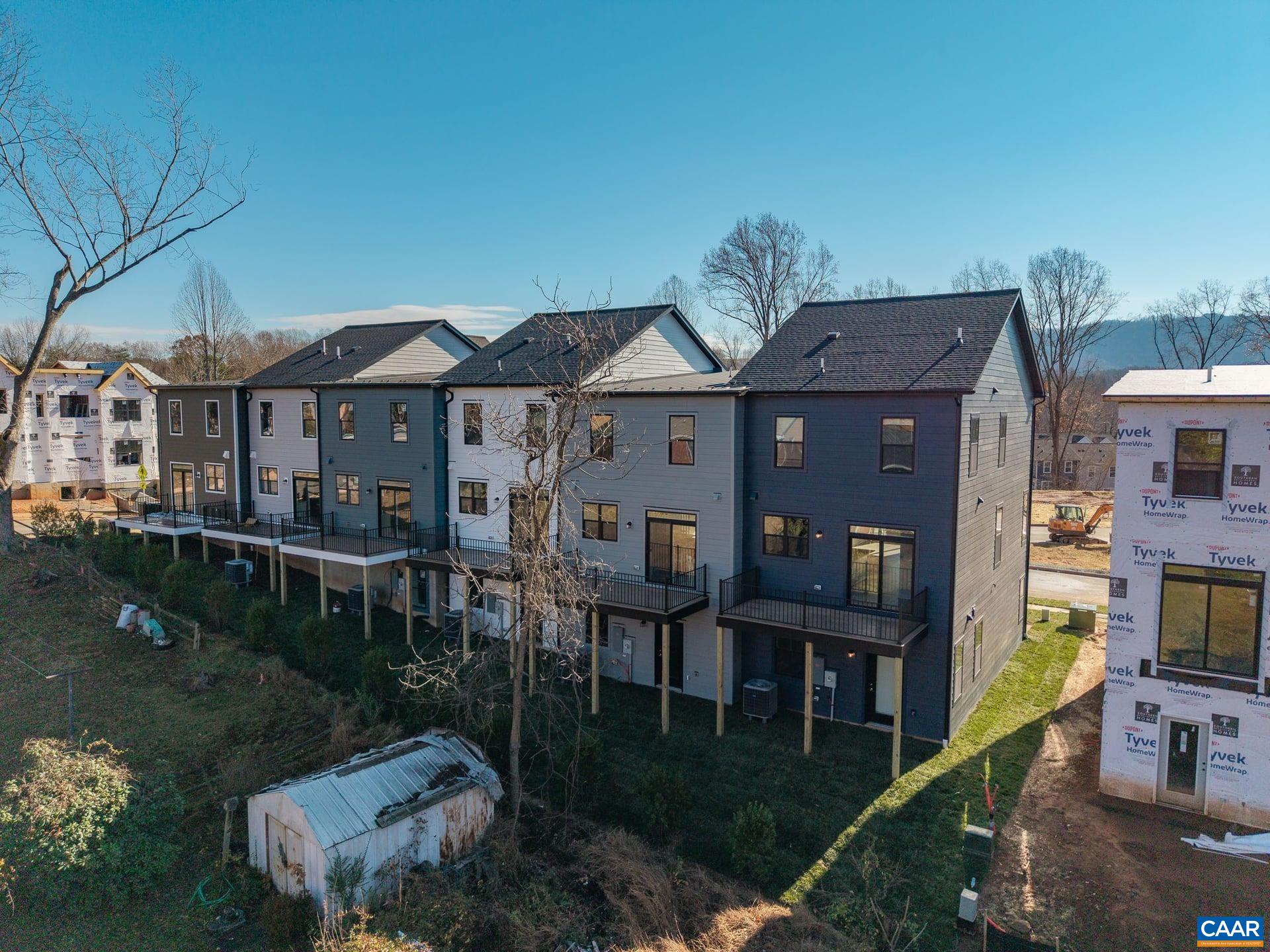 33 KEENE CT