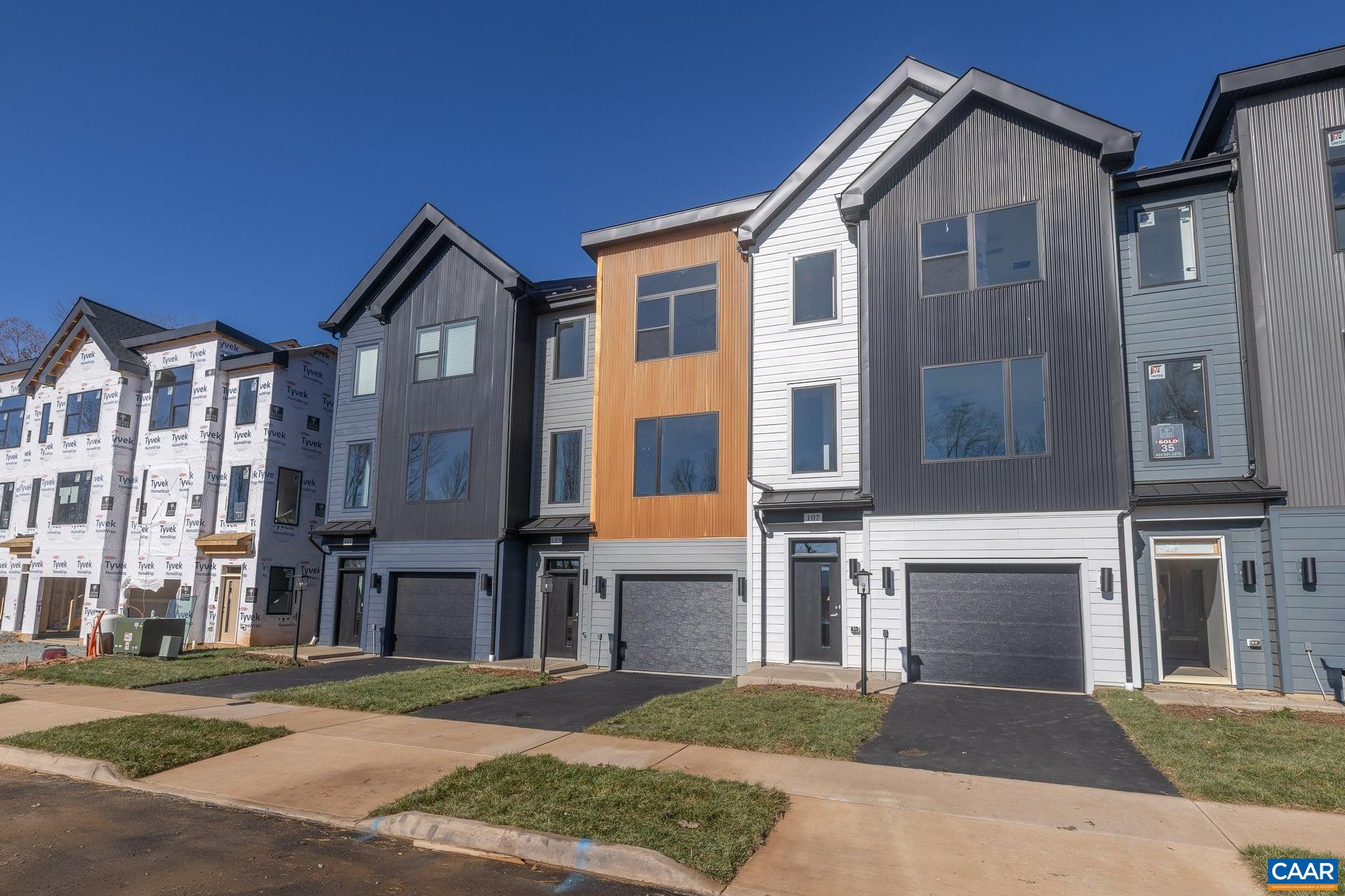 33 KEENE CT