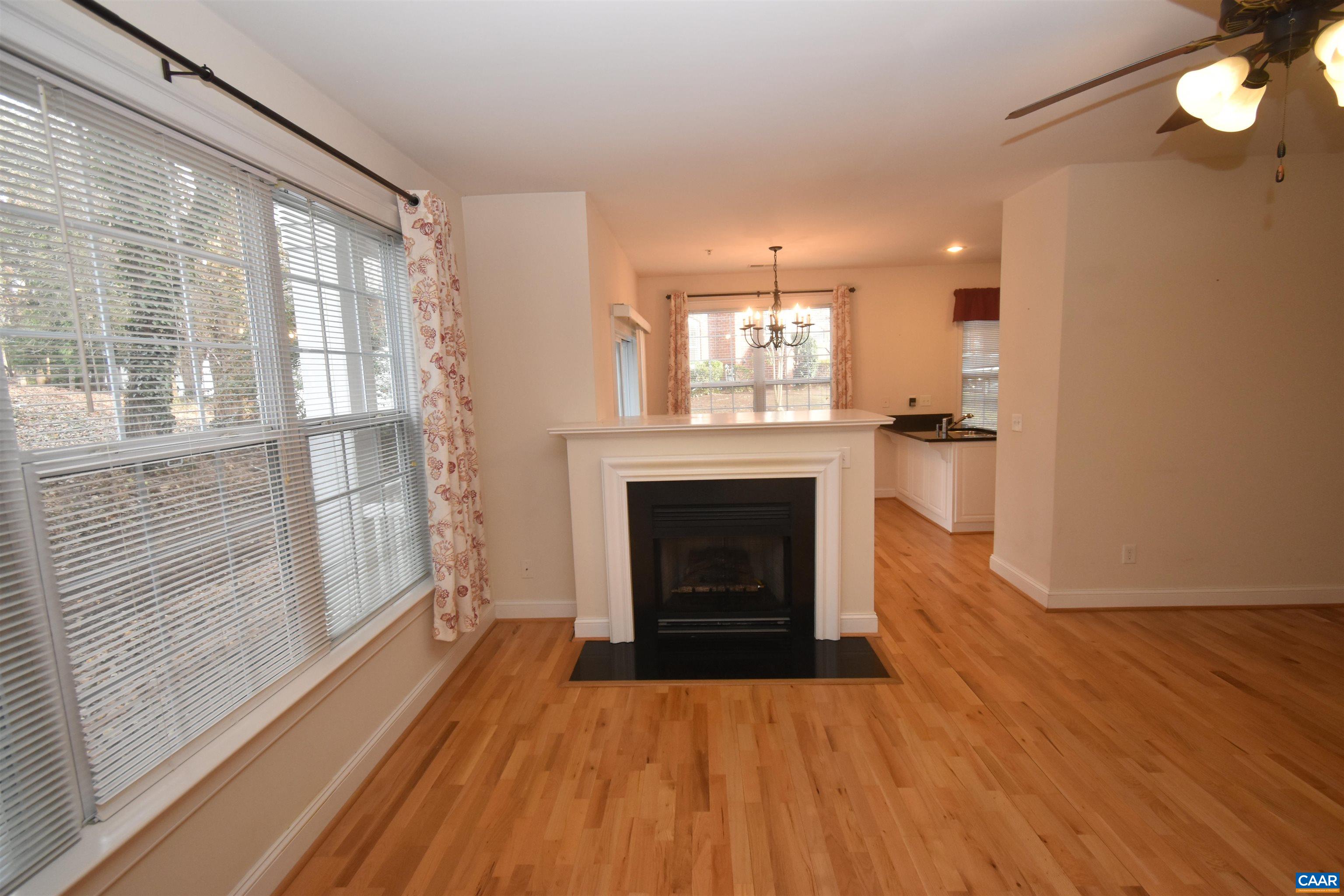 1052 GLENWOOD STATION LN Unit: 104