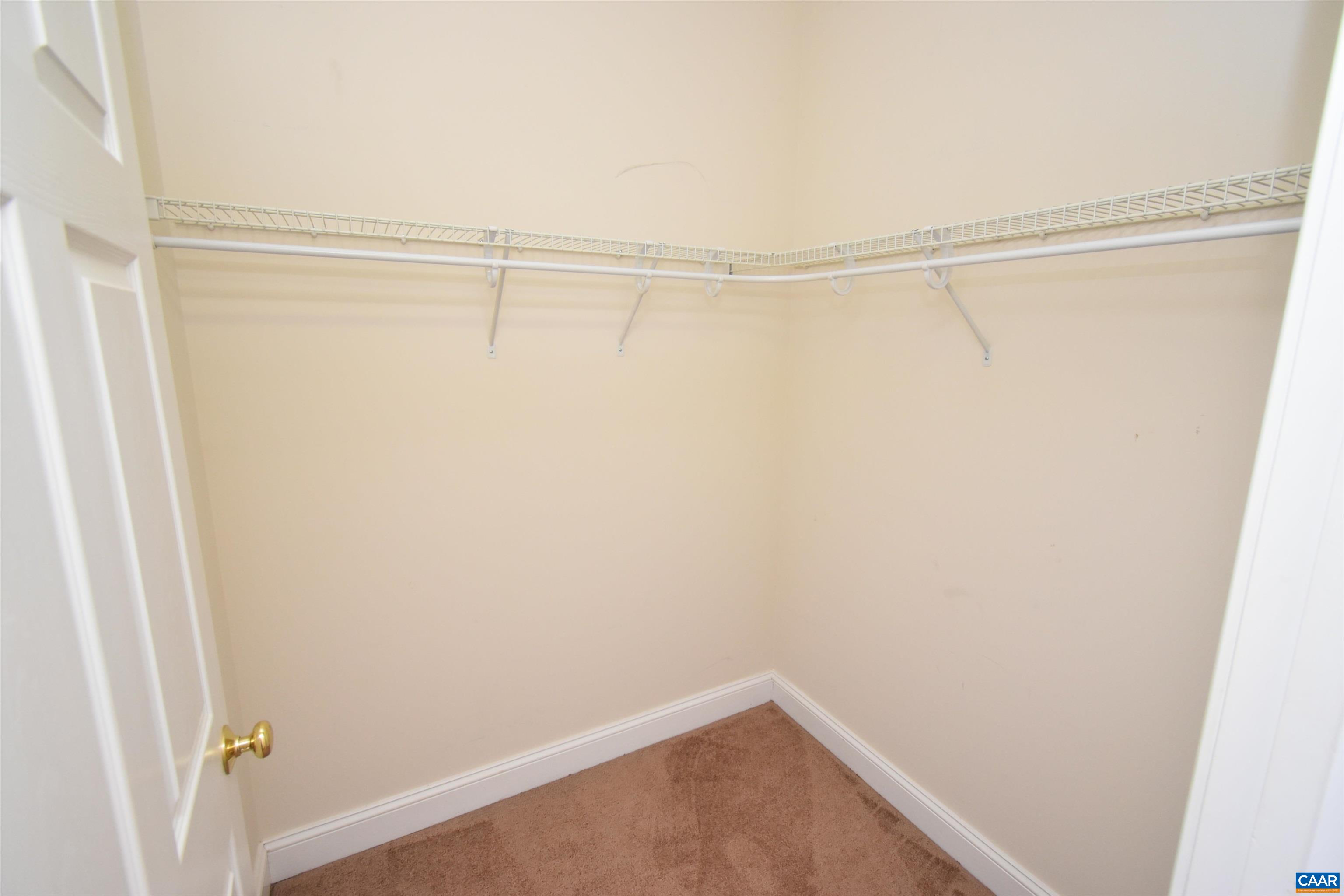1052 GLENWOOD STATION LN Unit: 104