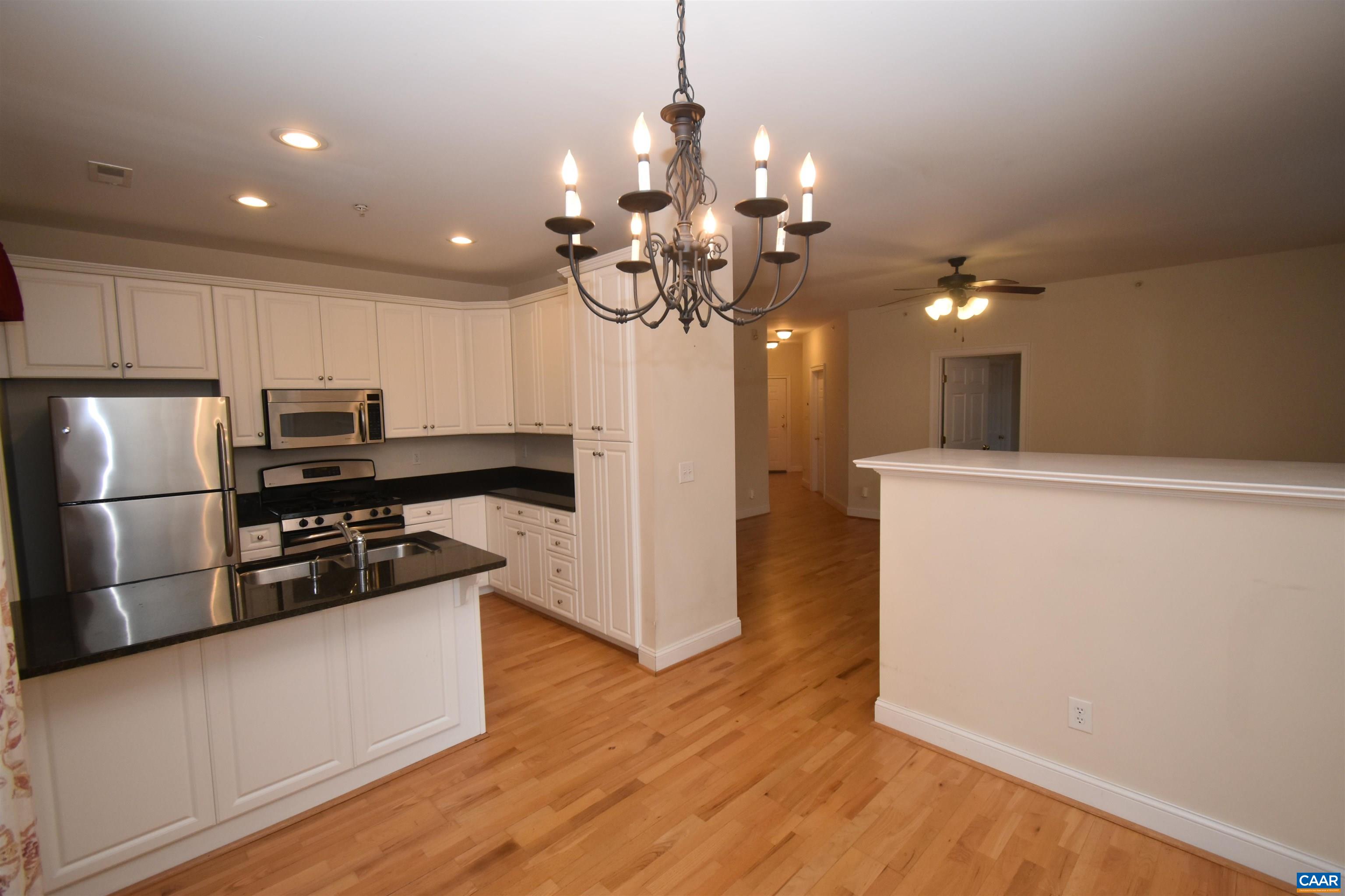 1052 GLENWOOD STATION LN Unit: 104