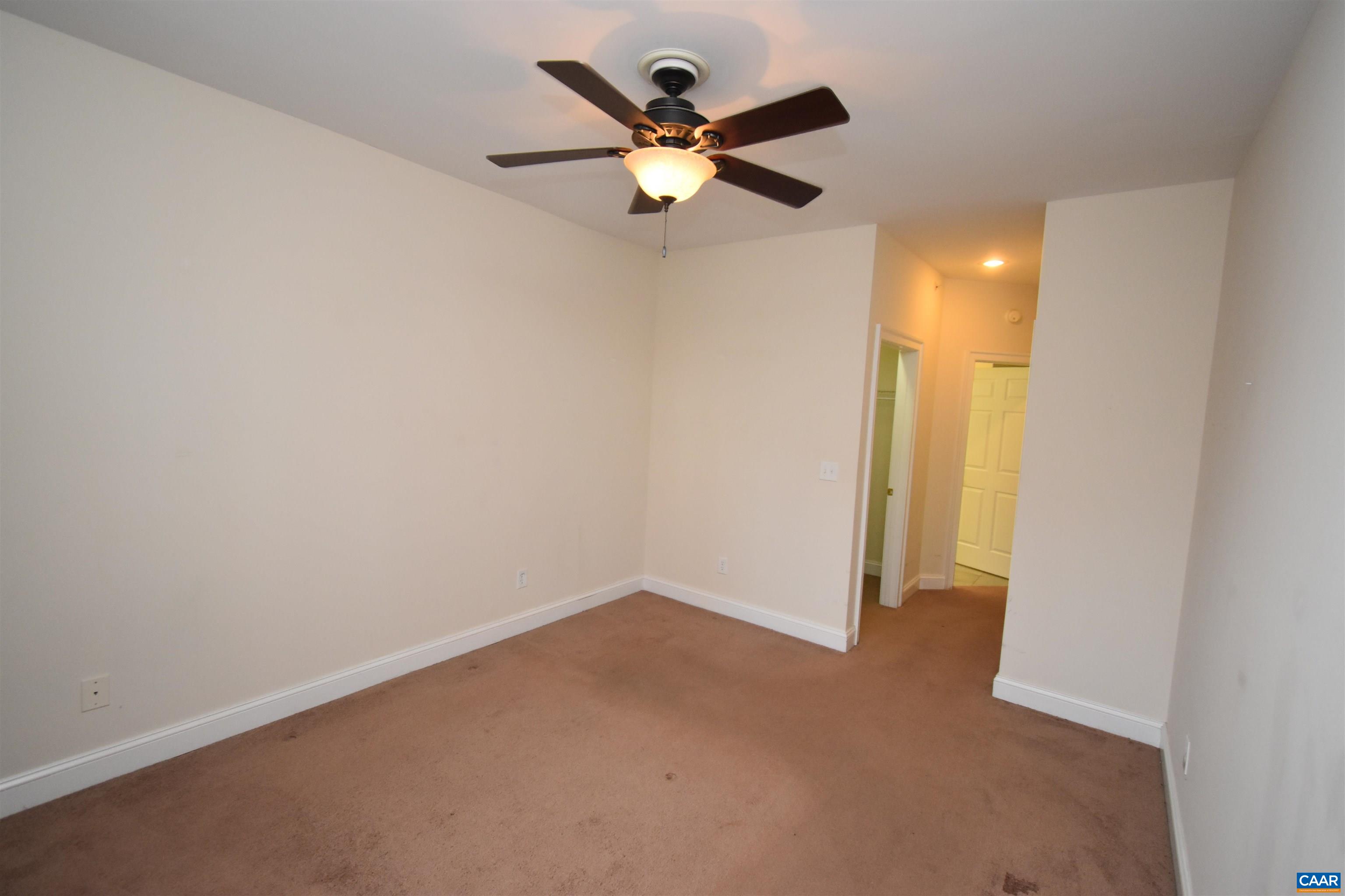 1052 GLENWOOD STATION LN Unit: 104