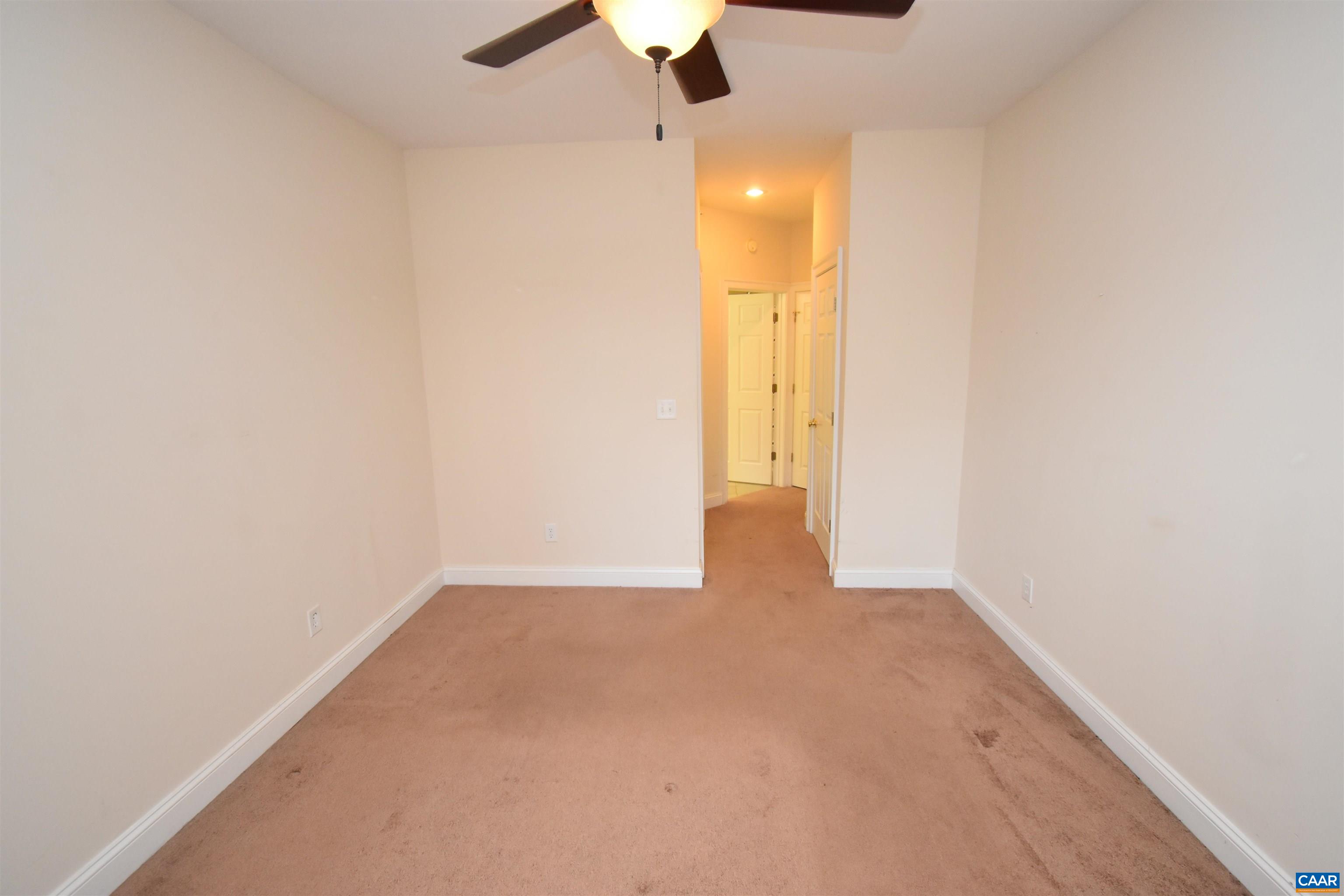 1052 GLENWOOD STATION LN Unit: 104