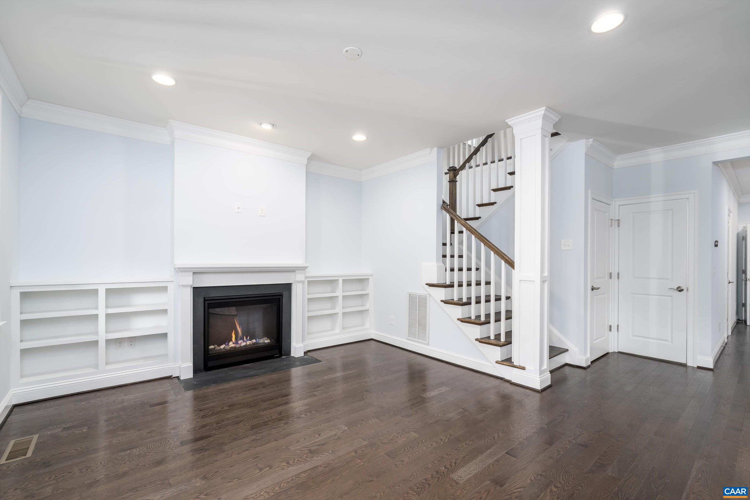 1617 RIVERWALK CROSSING