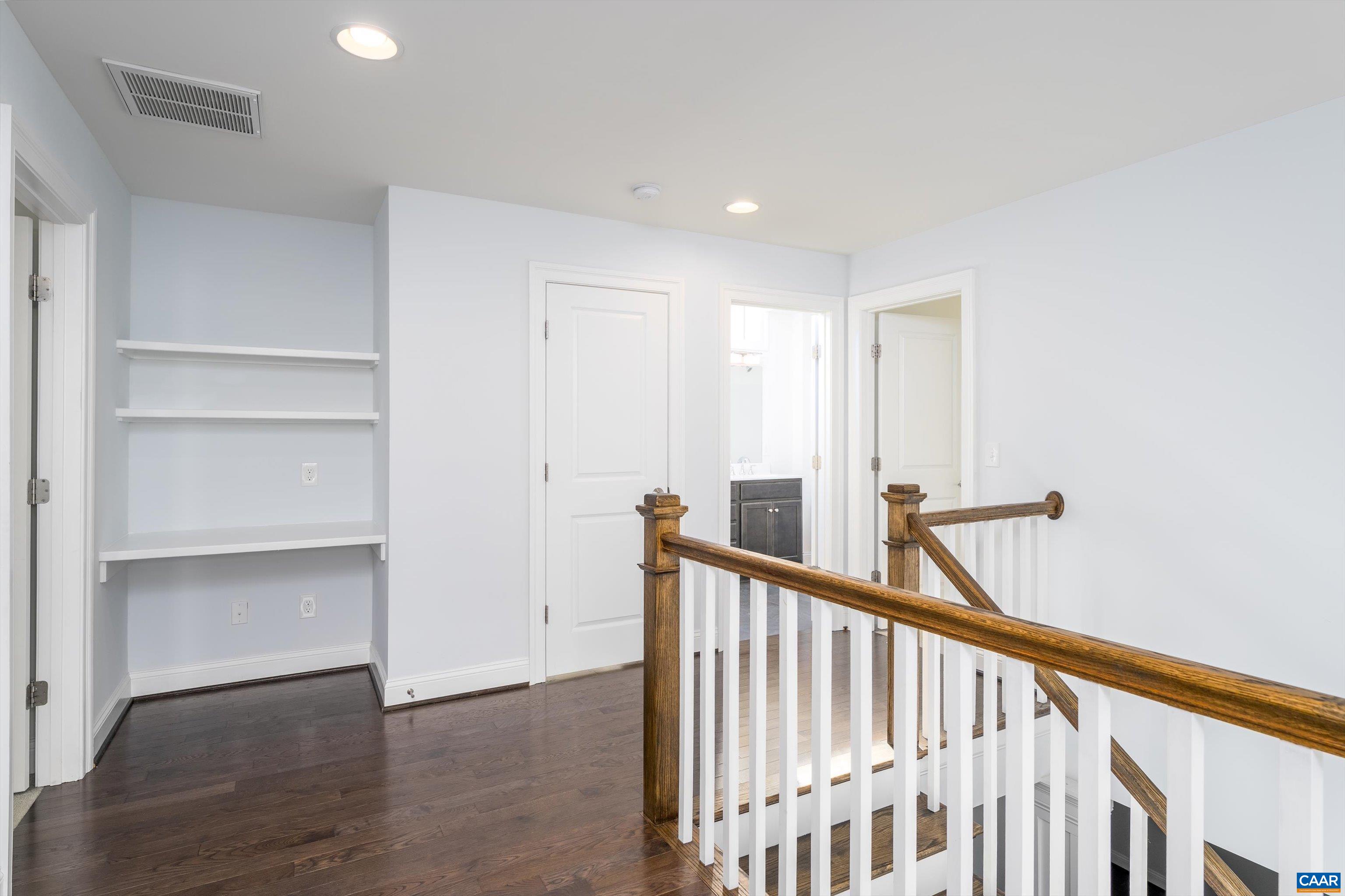 1617 RIVERWALK CROSSING