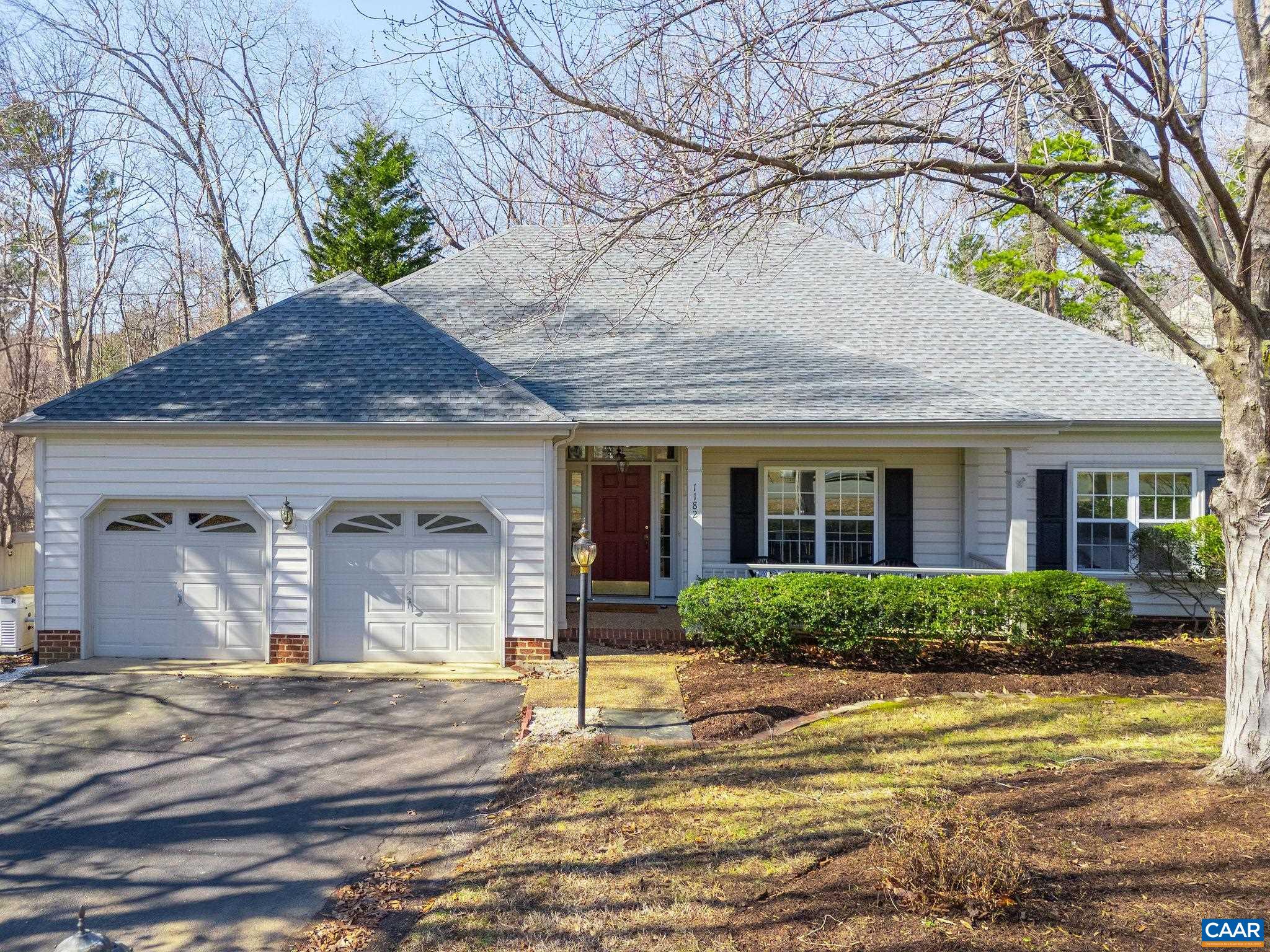 1182 RIVER OAKS LN