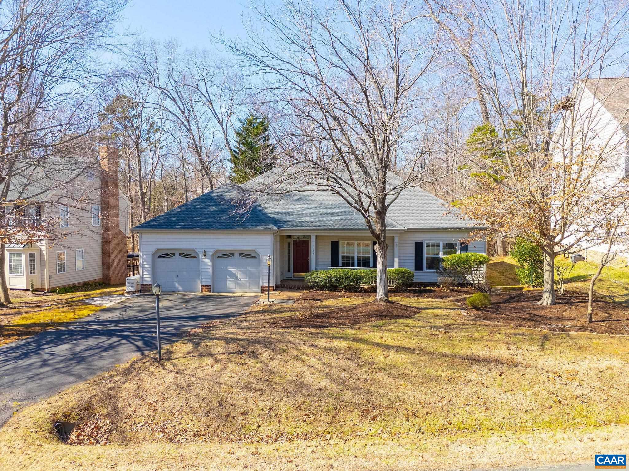 1182 RIVER OAKS LN