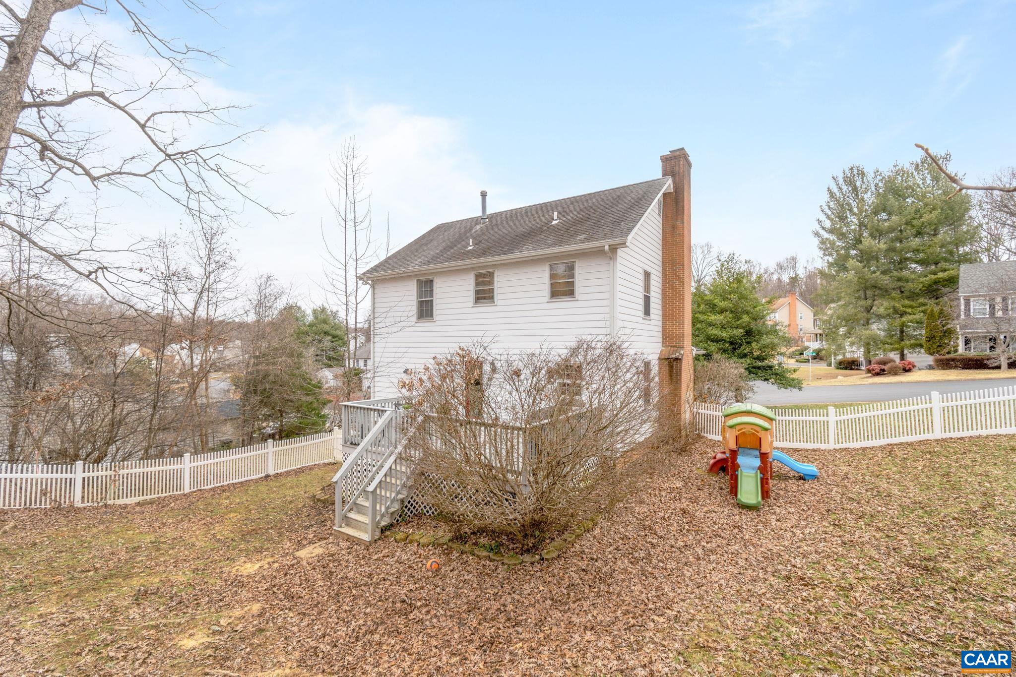 1087 TOWNE LN