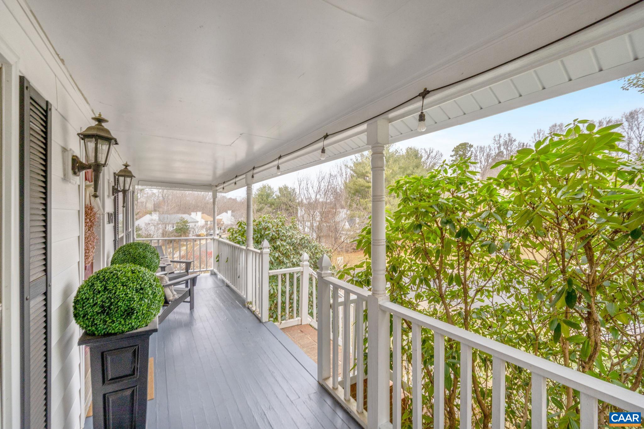 1087 TOWNE LN