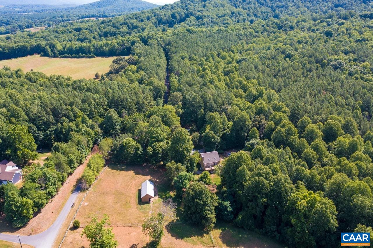 187 PINE NEEDLES LN