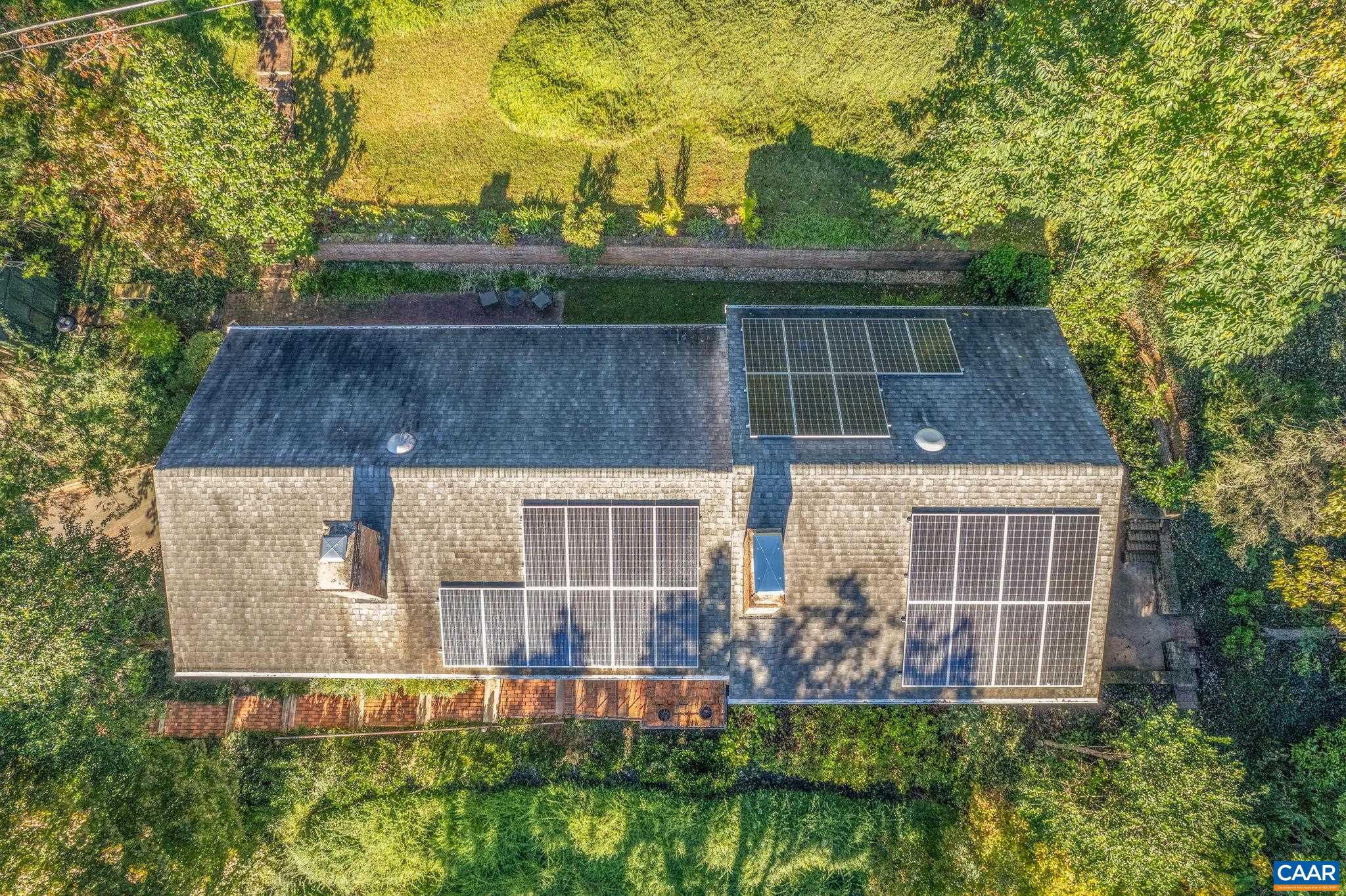 42 CANTERBURY RD