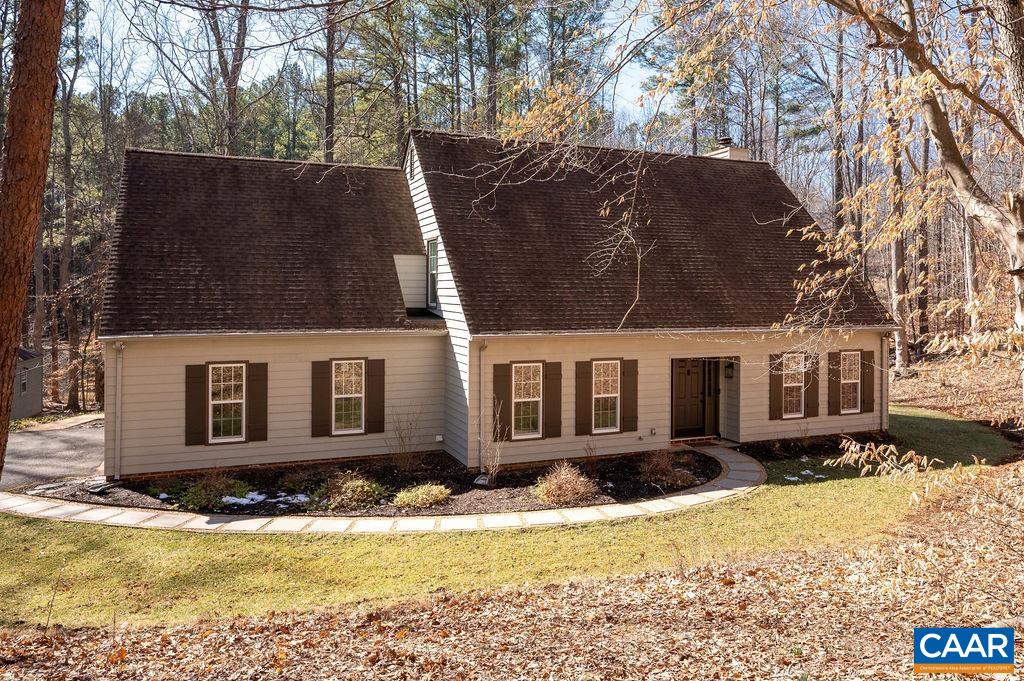 1205 HUNTERS RIDGE RD