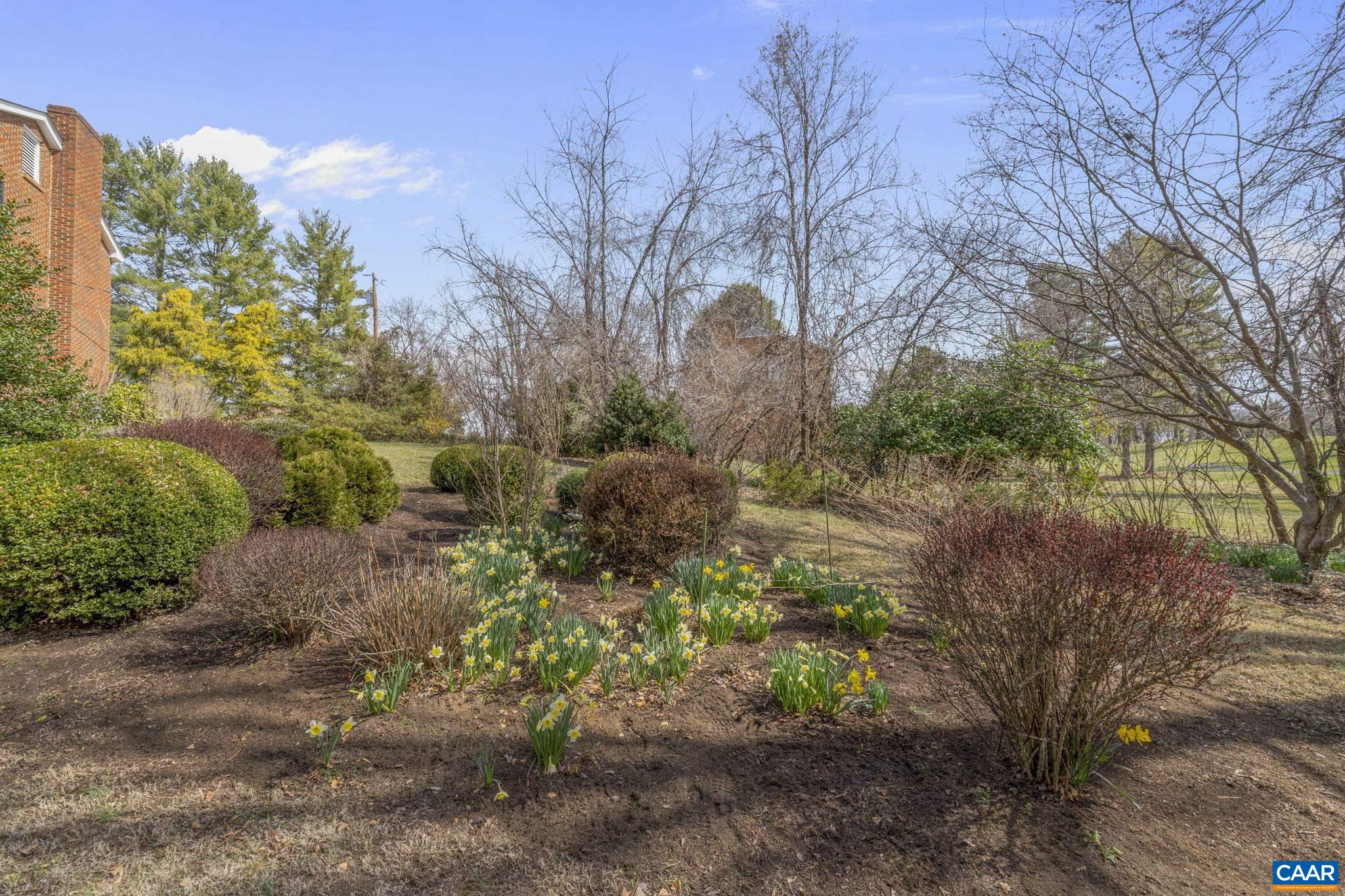 1400 CHATHAM RD
