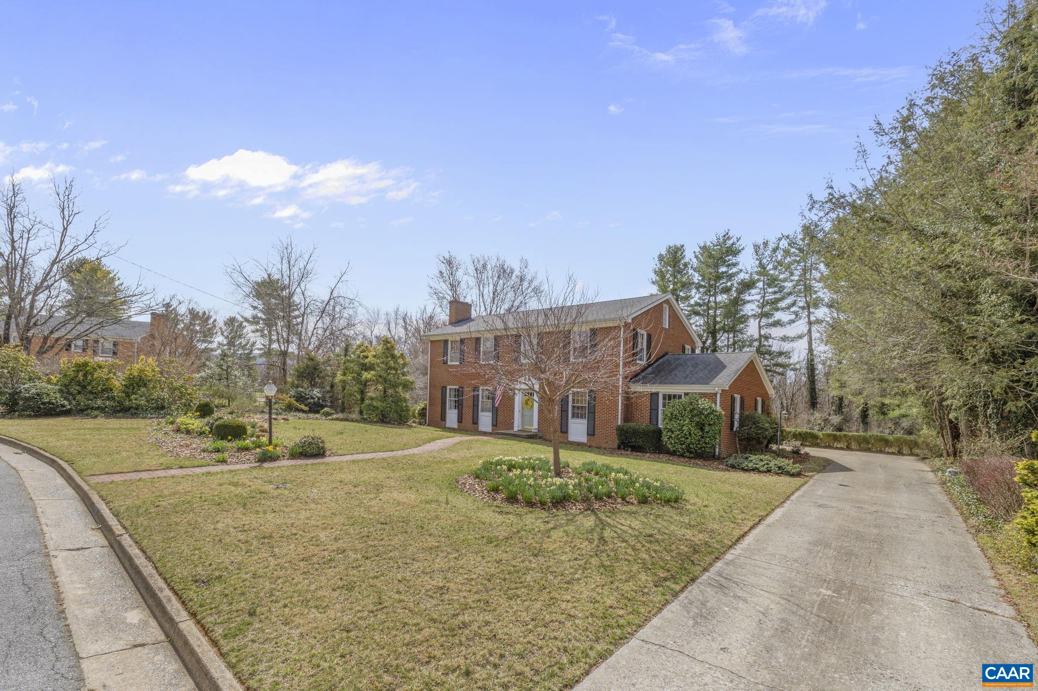 1400 CHATHAM RD