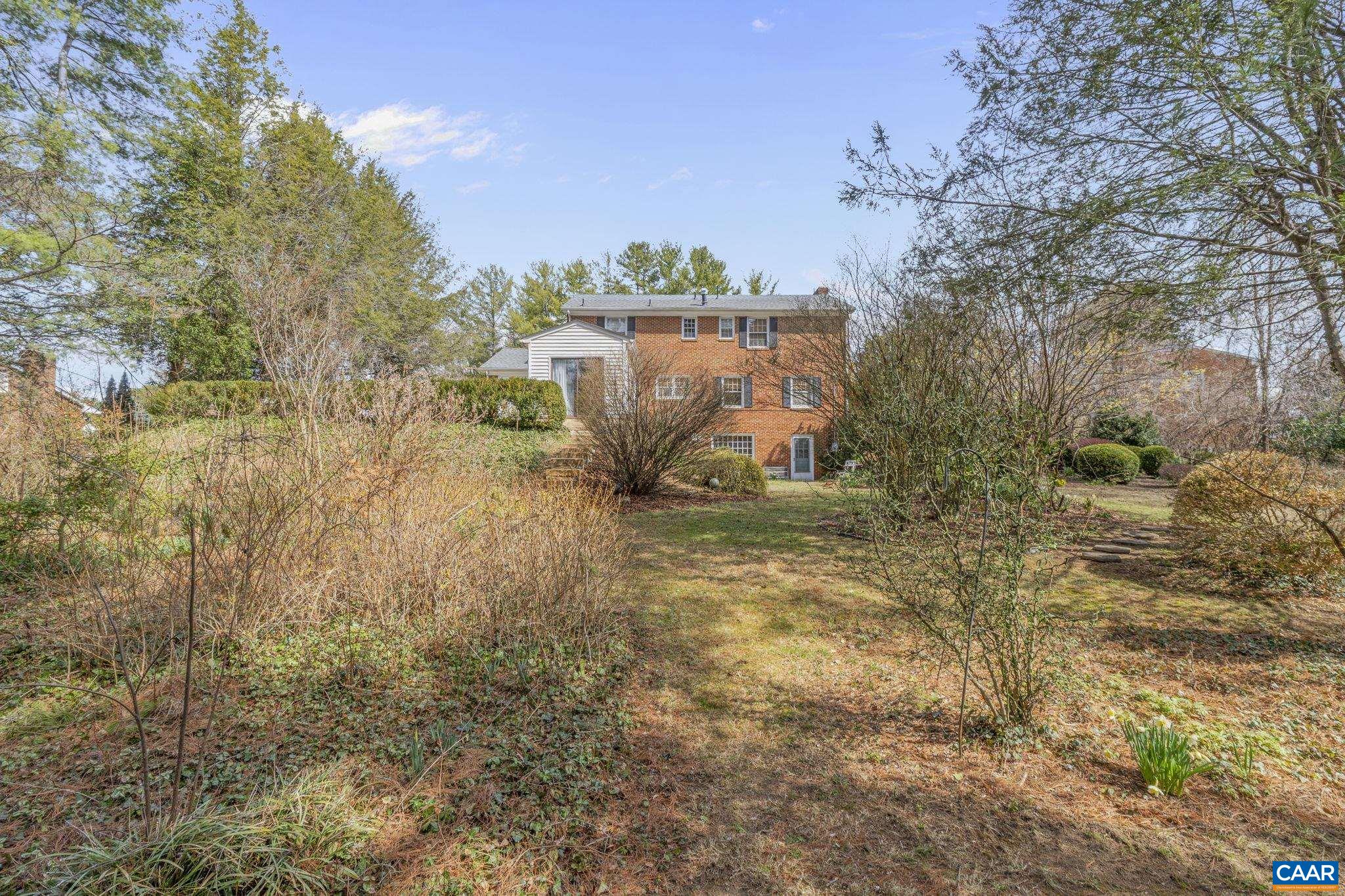 1400 CHATHAM RD