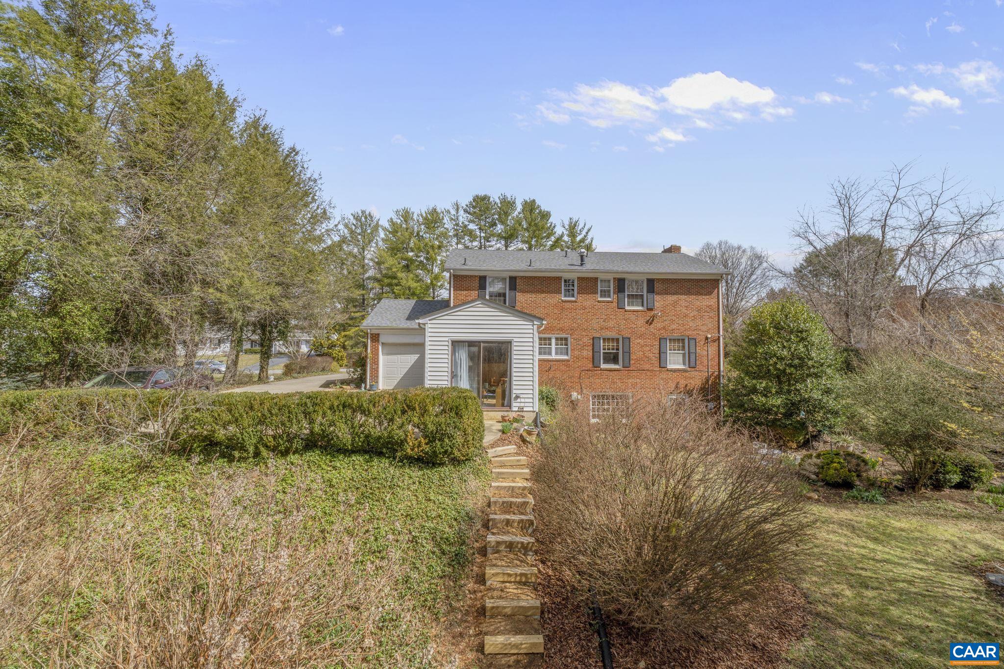 1400 CHATHAM RD