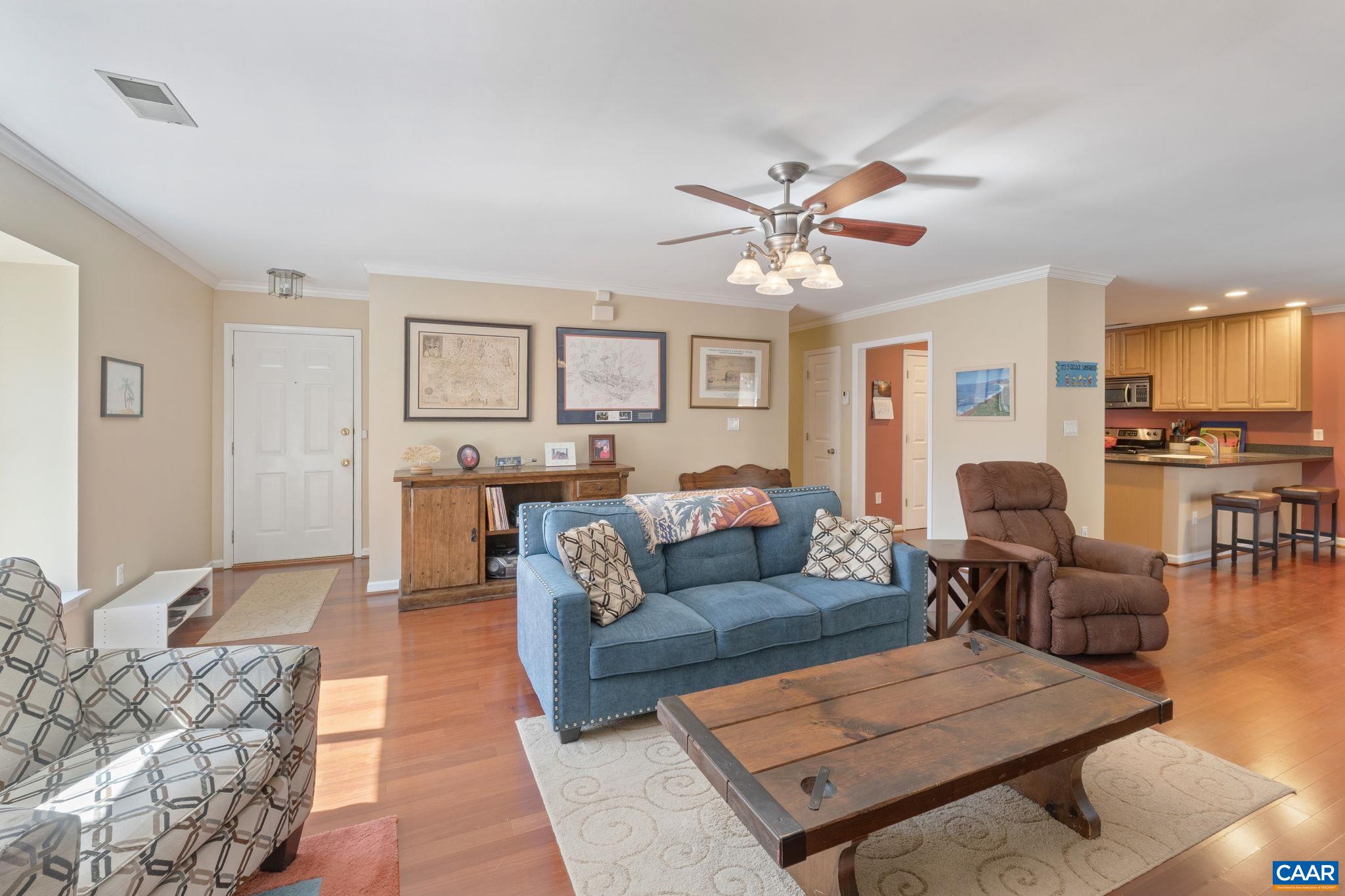 1025 HIGHLANDS DR