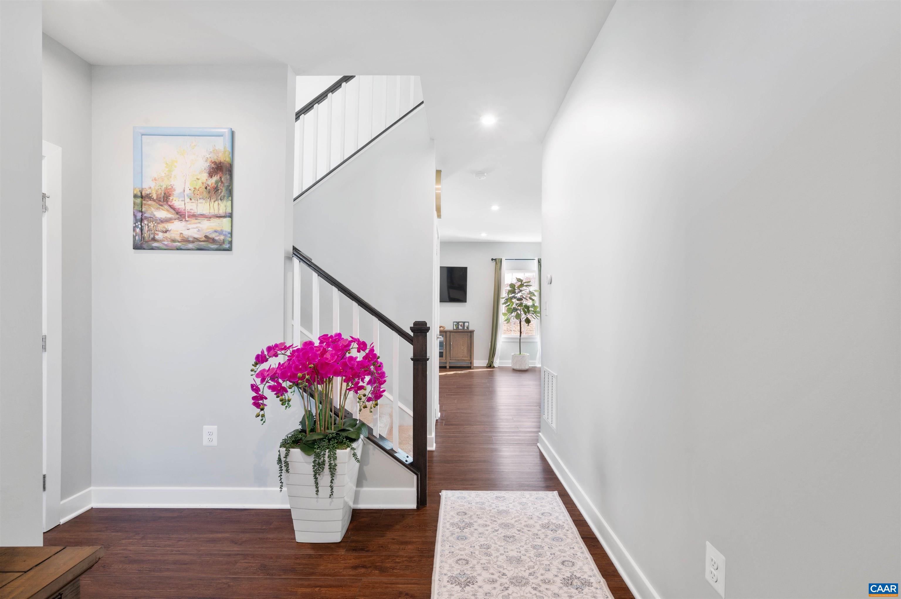4382 SUNSET DR