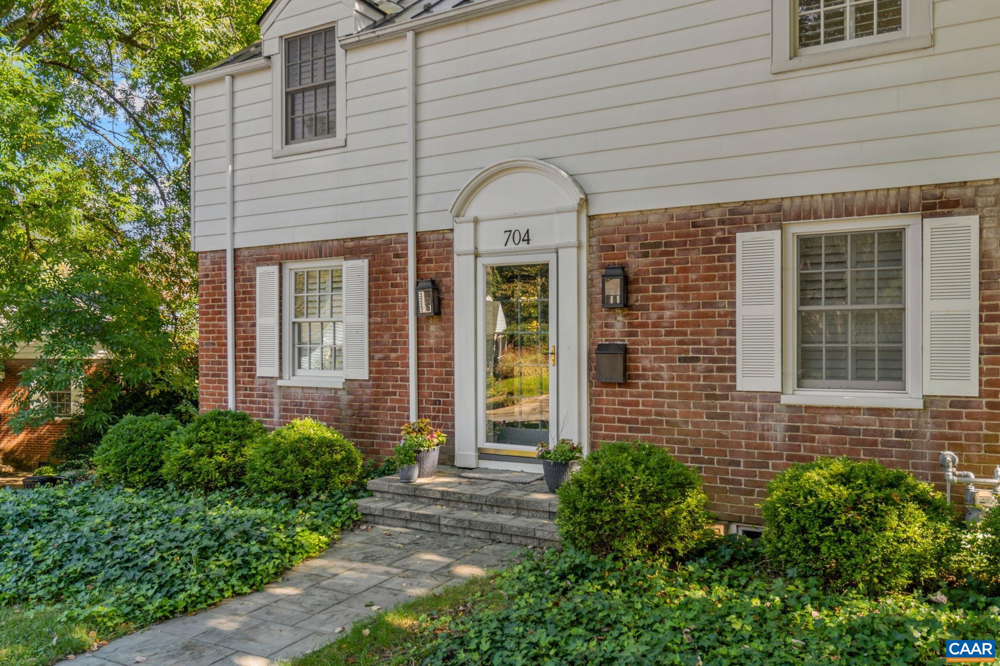 704 EVERGREEN AVE