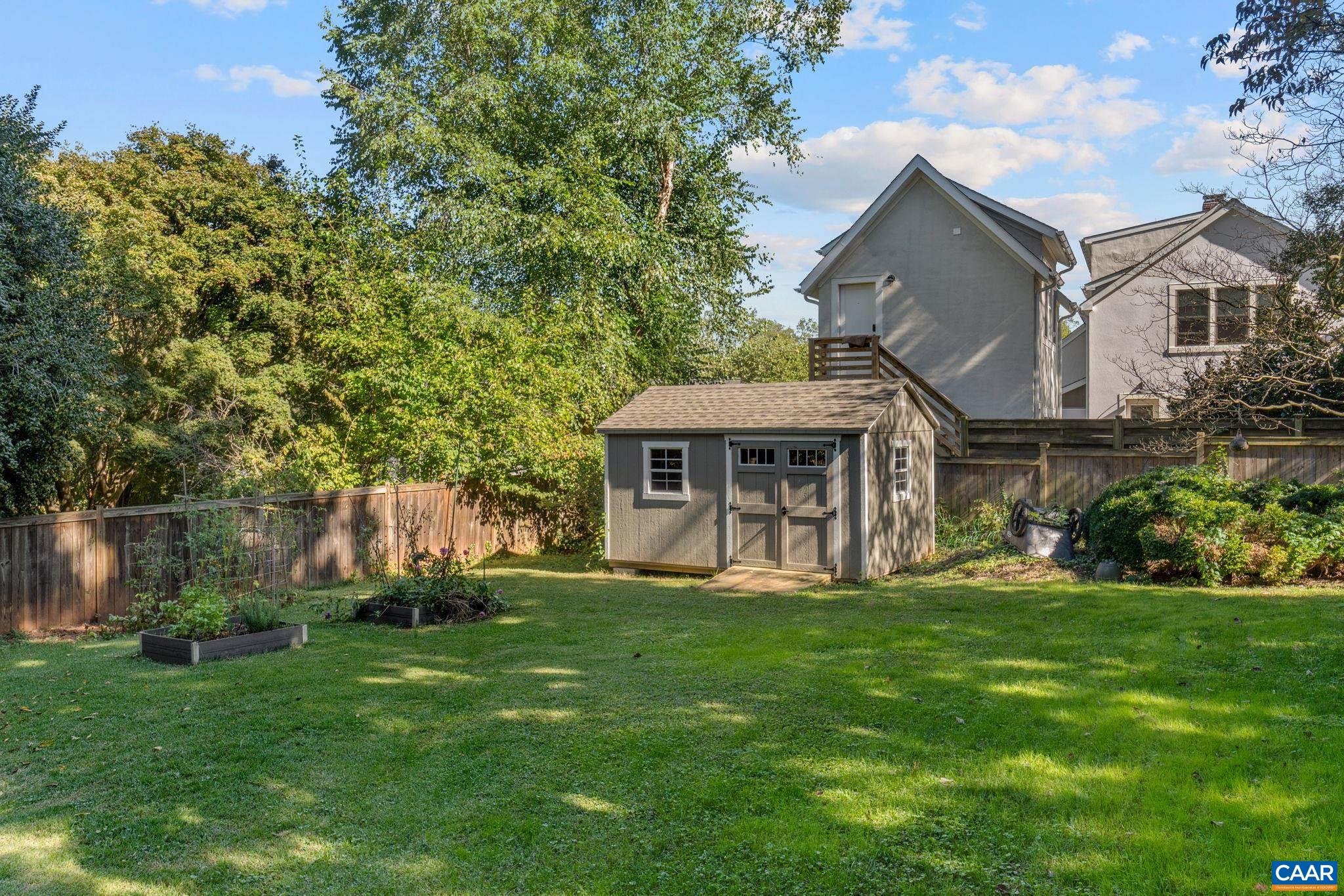 704 EVERGREEN AVE