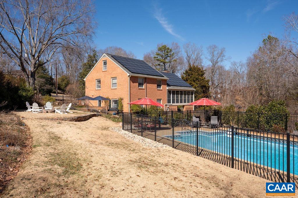 2814 NORTHFIELD RD