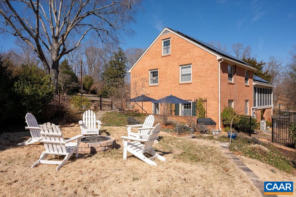 2814 NORTHFIELD RD
