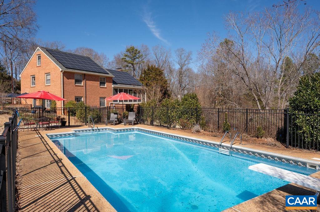 2814 NORTHFIELD RD