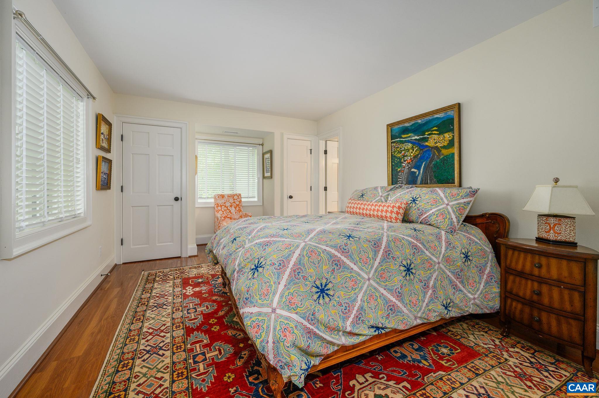 2440 NORTH DOGWOOD LN