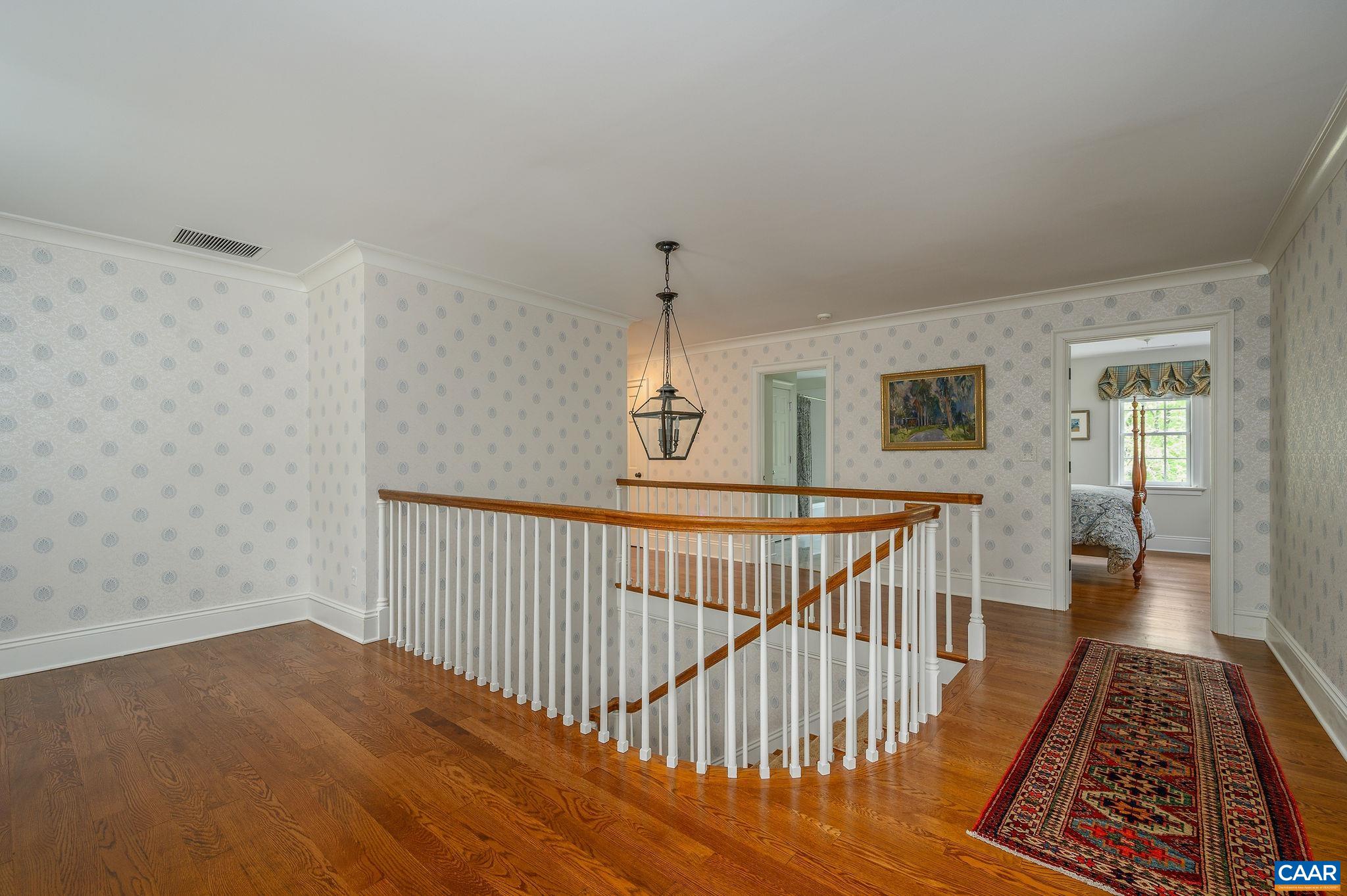2440 NORTH DOGWOOD LN