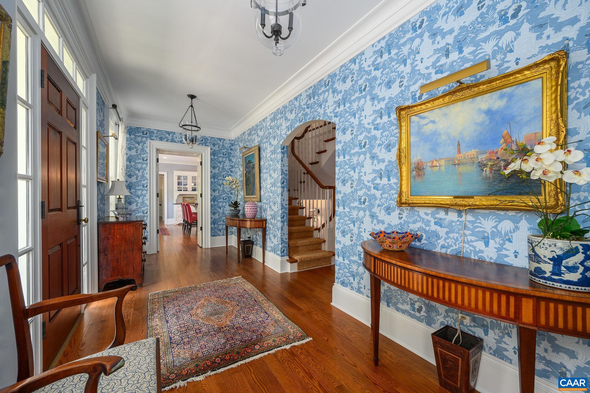 2440 NORTH DOGWOOD LN