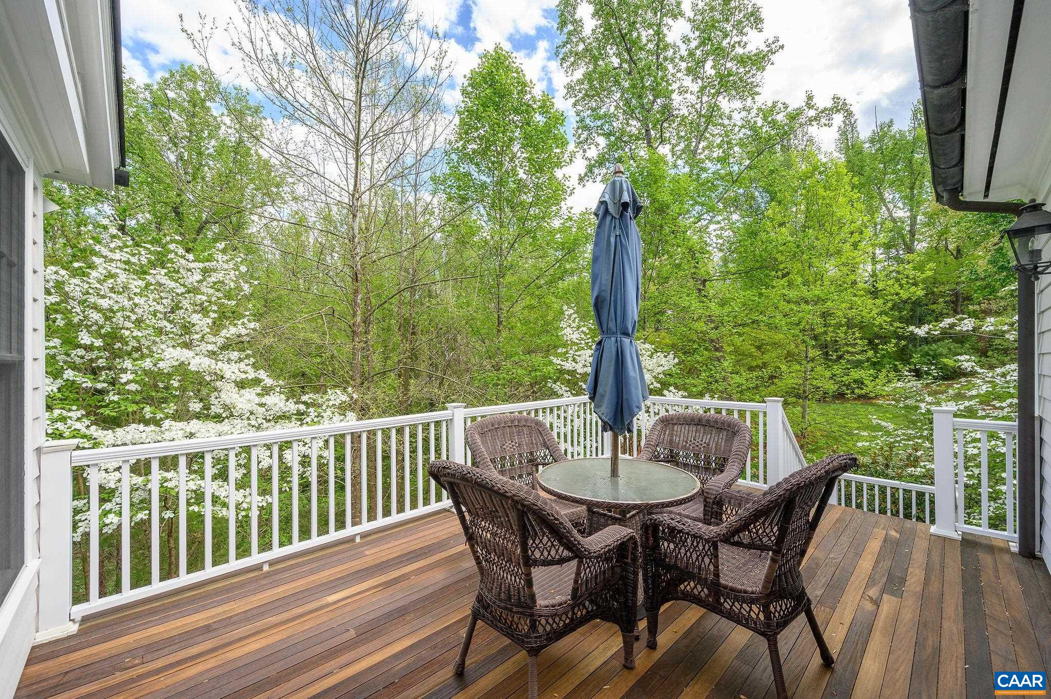 2440 NORTH DOGWOOD LN