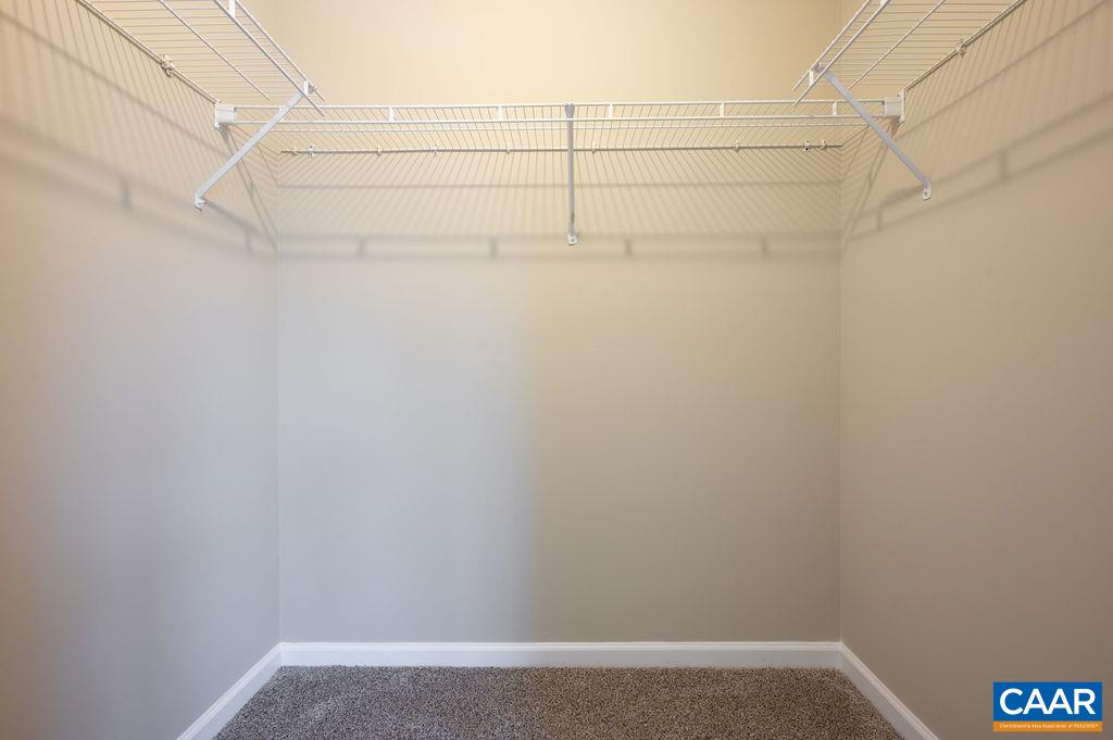1635 ELMWOOD CT Unit: 202