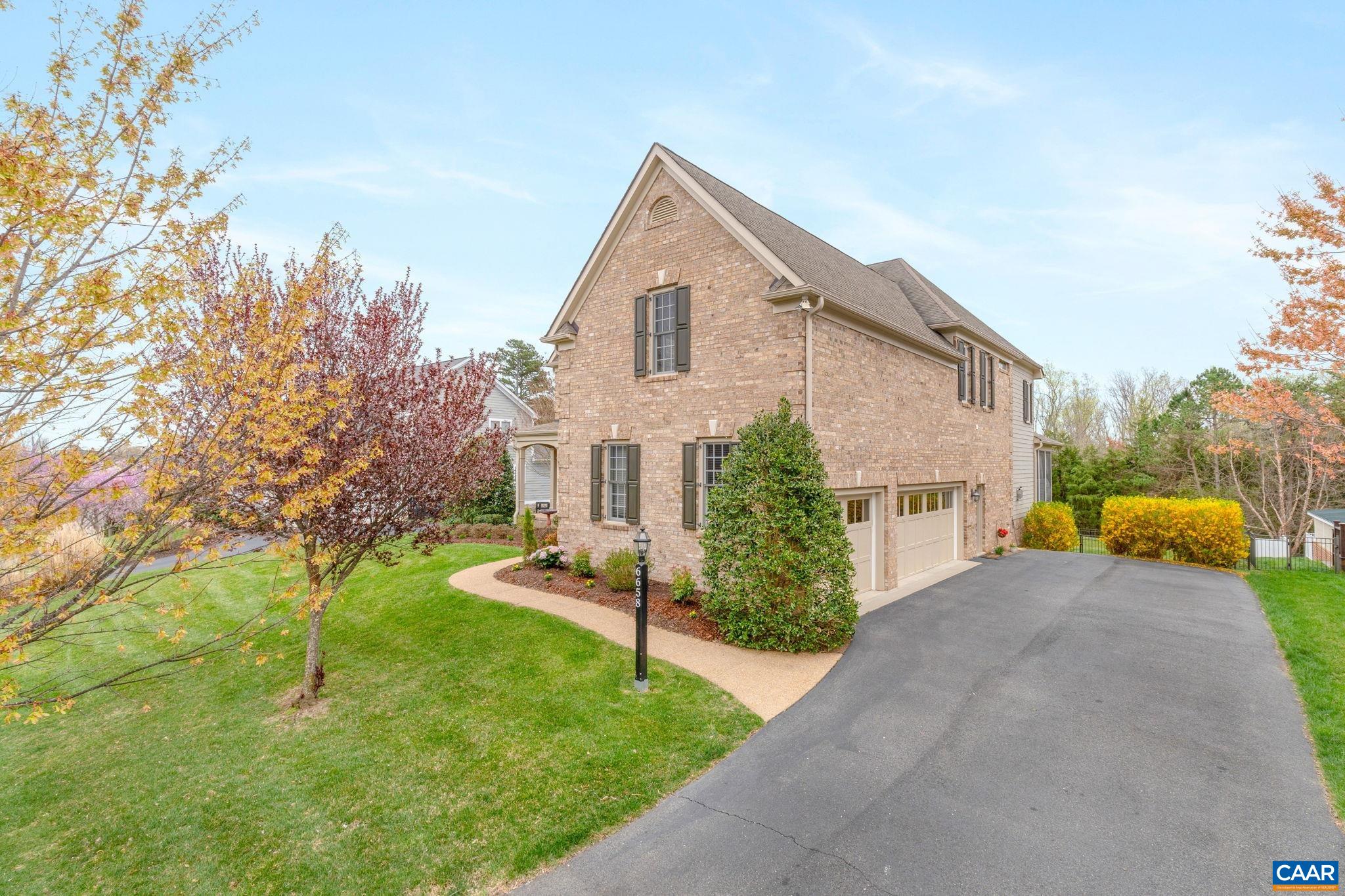 6658 WELBOURNE LN