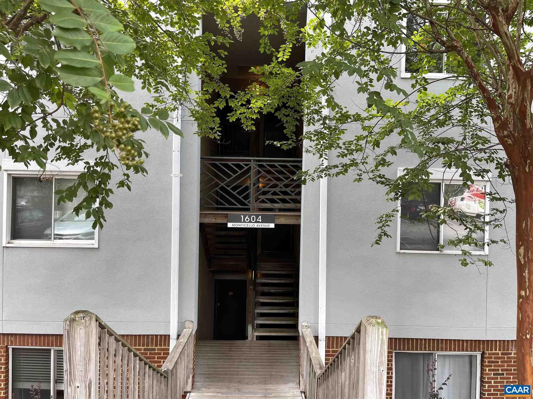 1604 MONTICELLO AVE Unit: d