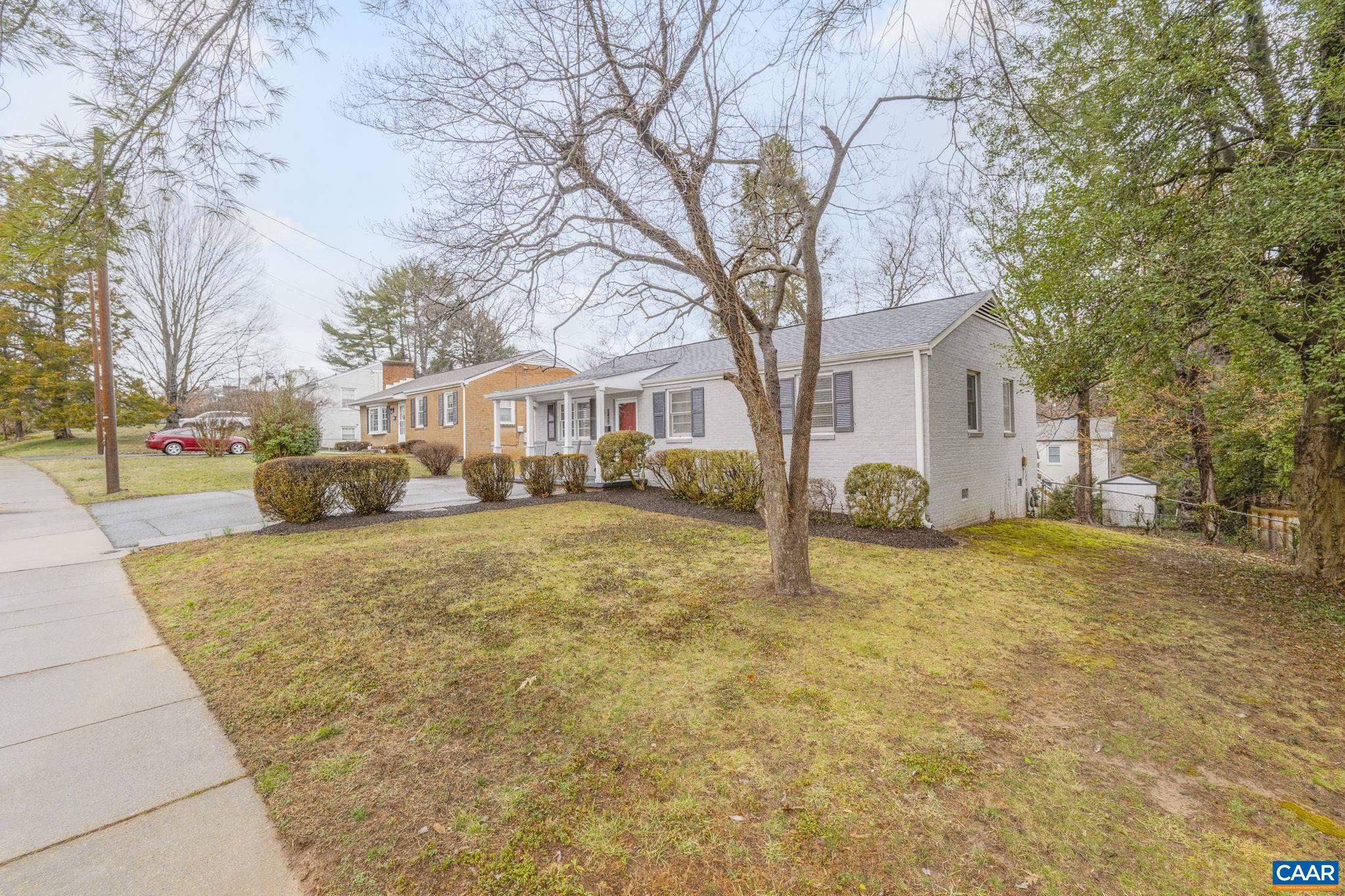 1429 RUGBY AVE