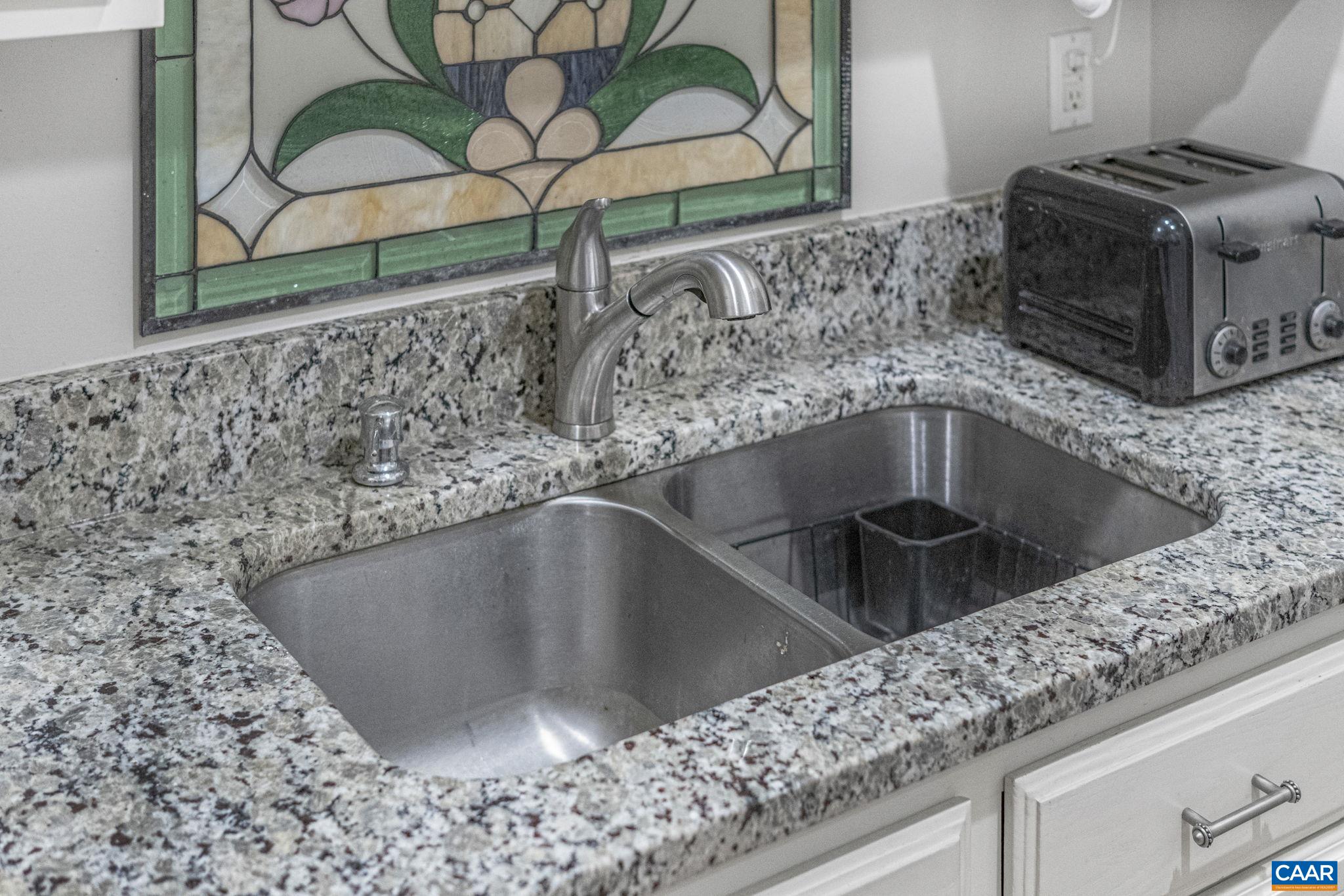 1103 DRUID AVE Unit: G