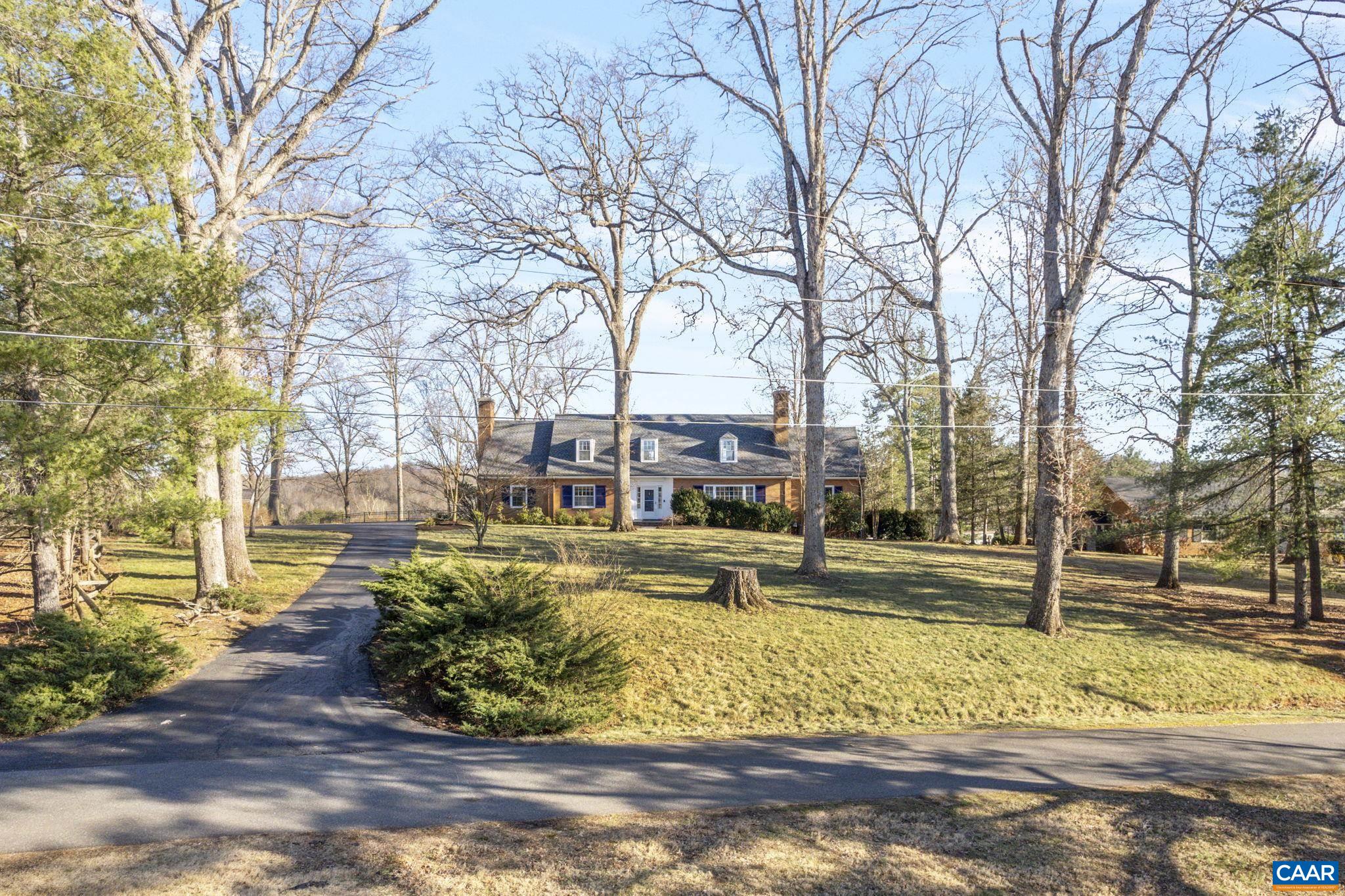 2212 CROYDON RD