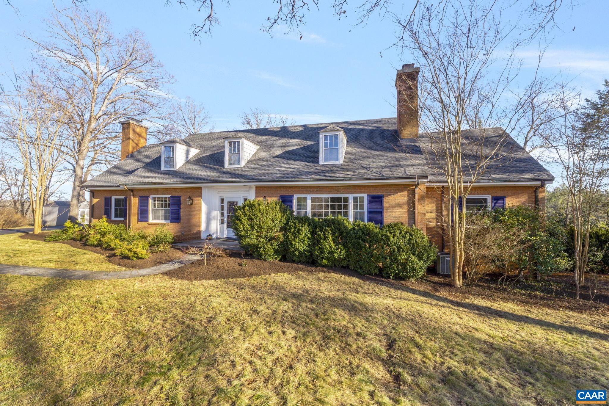 2212 CROYDON RD