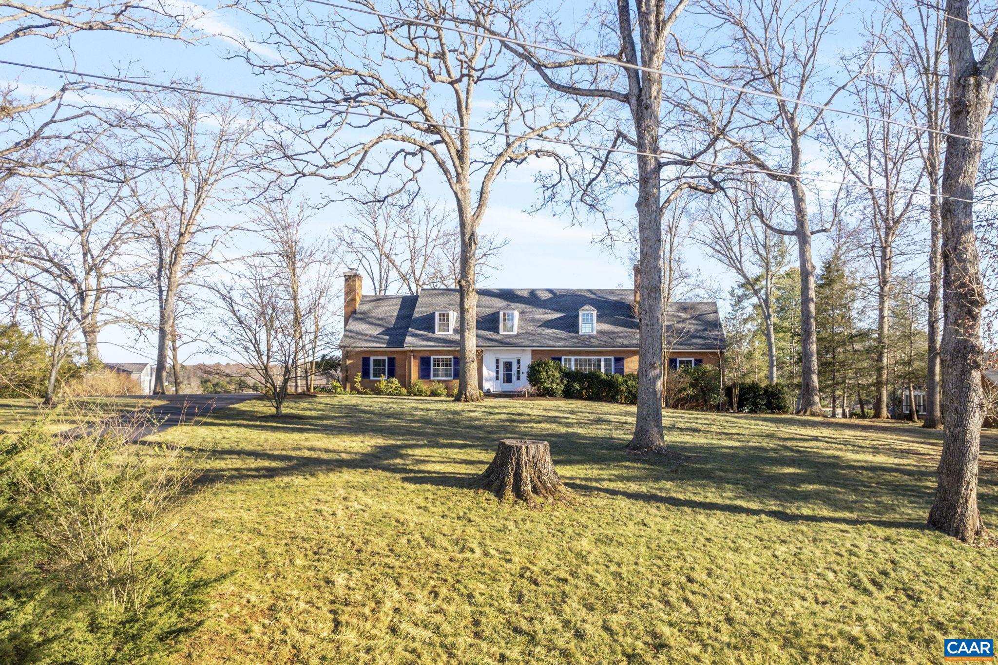 2212 CROYDON RD