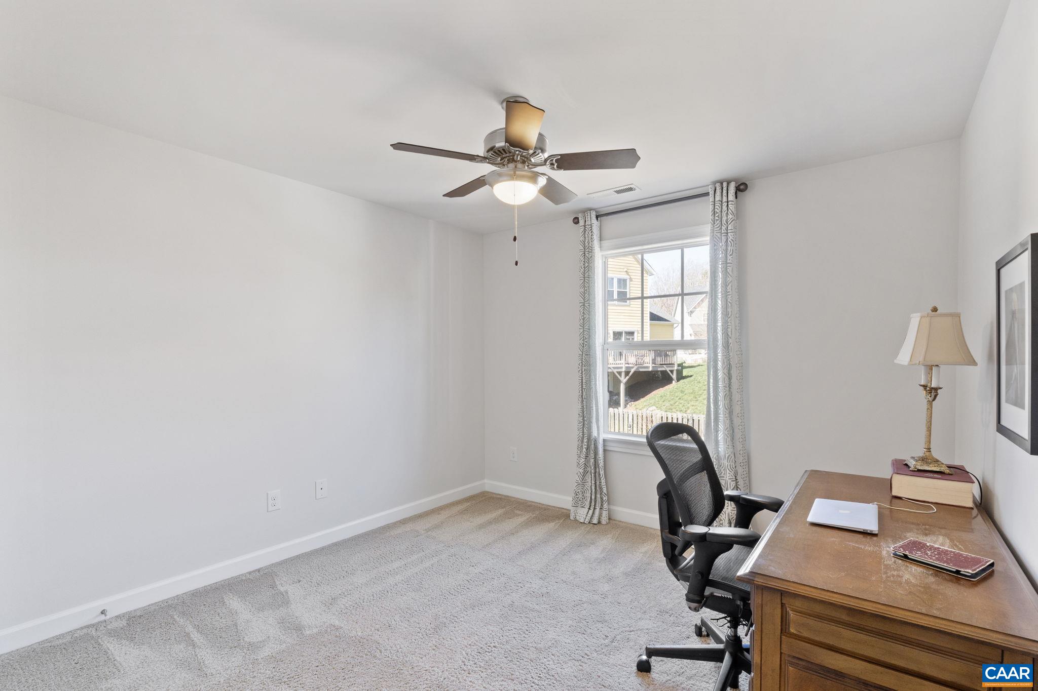 300 HUNTLEY AVE