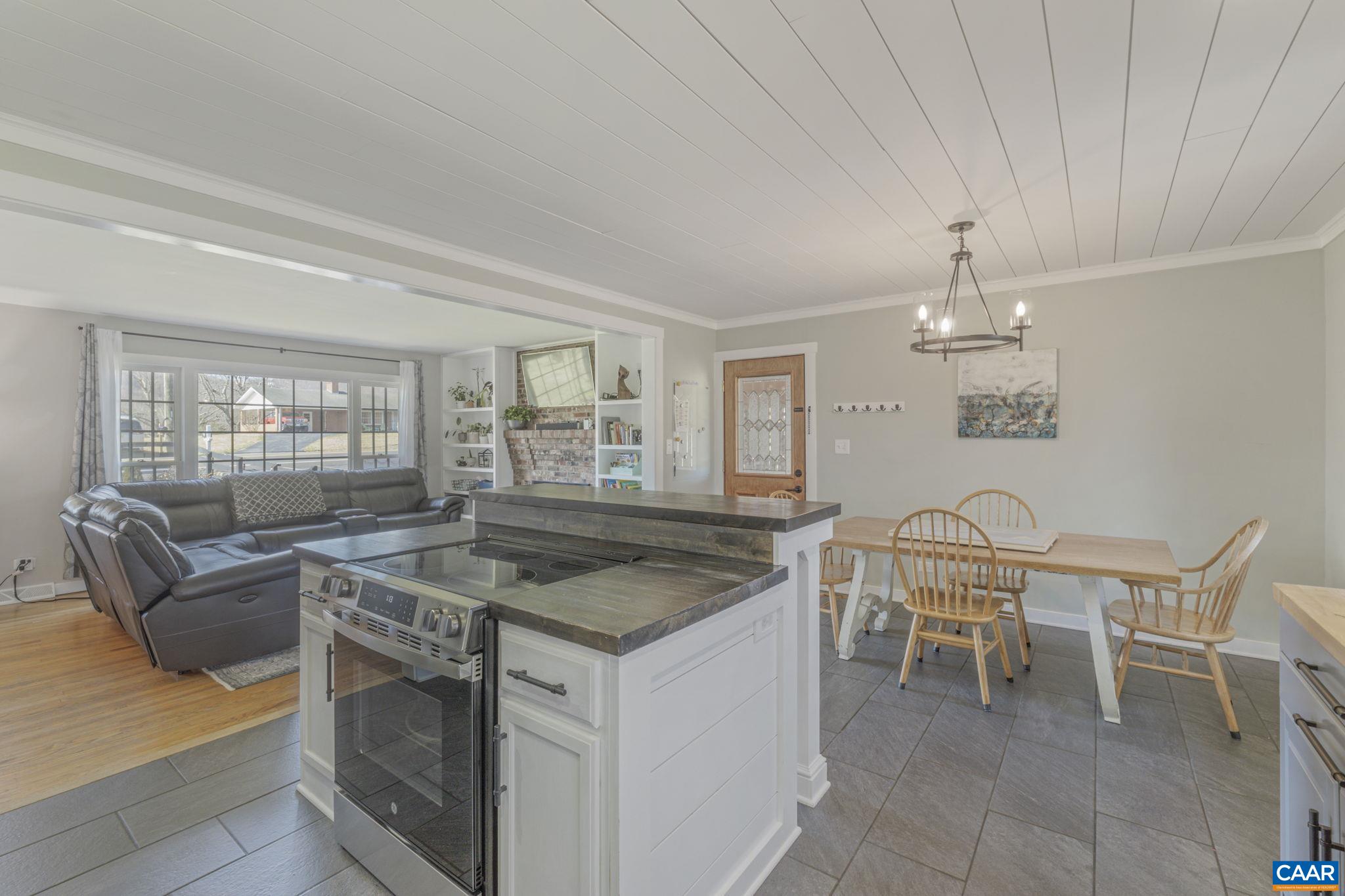 286 MADISON RD