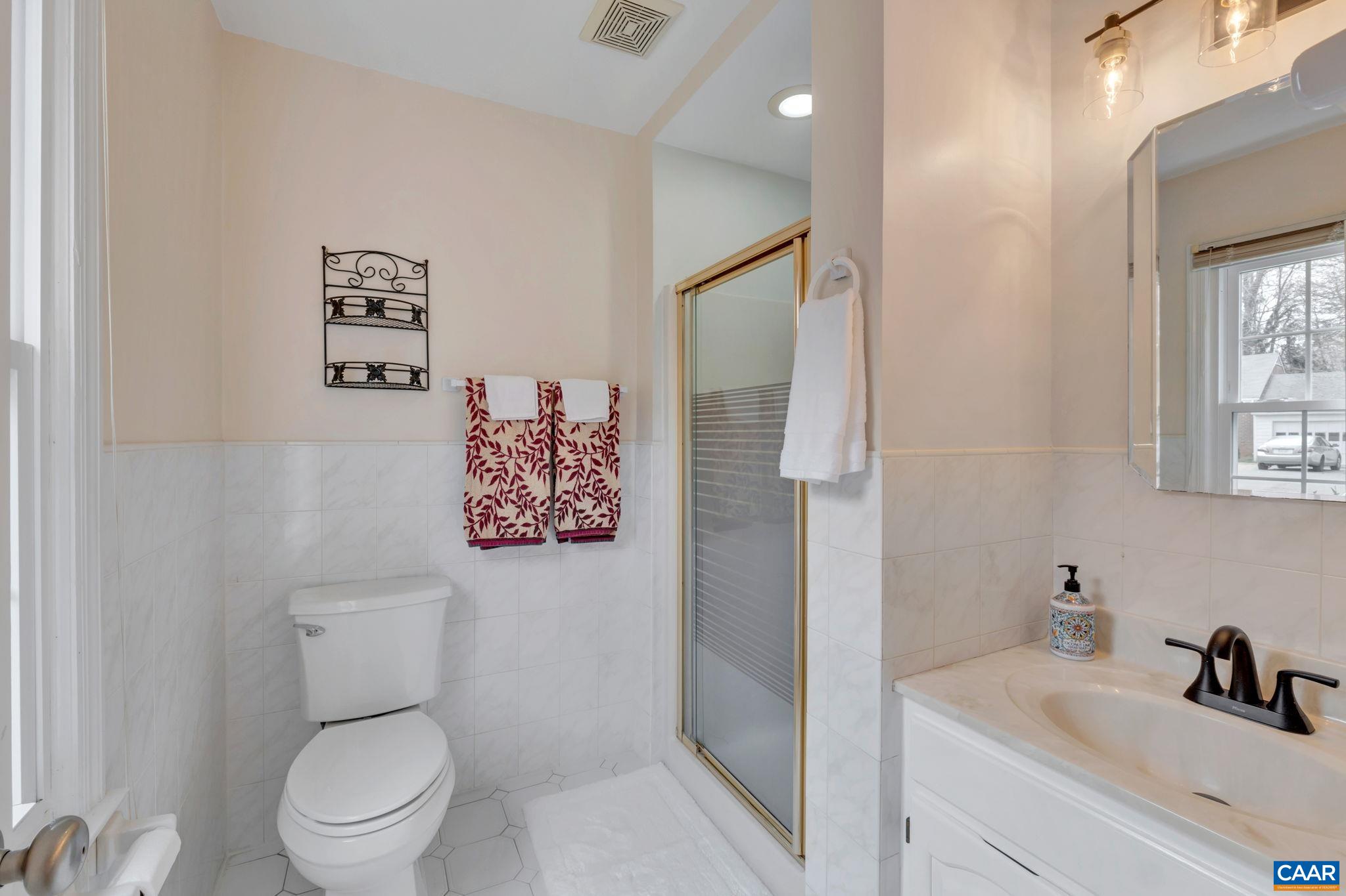 3511 MARLBORO CT