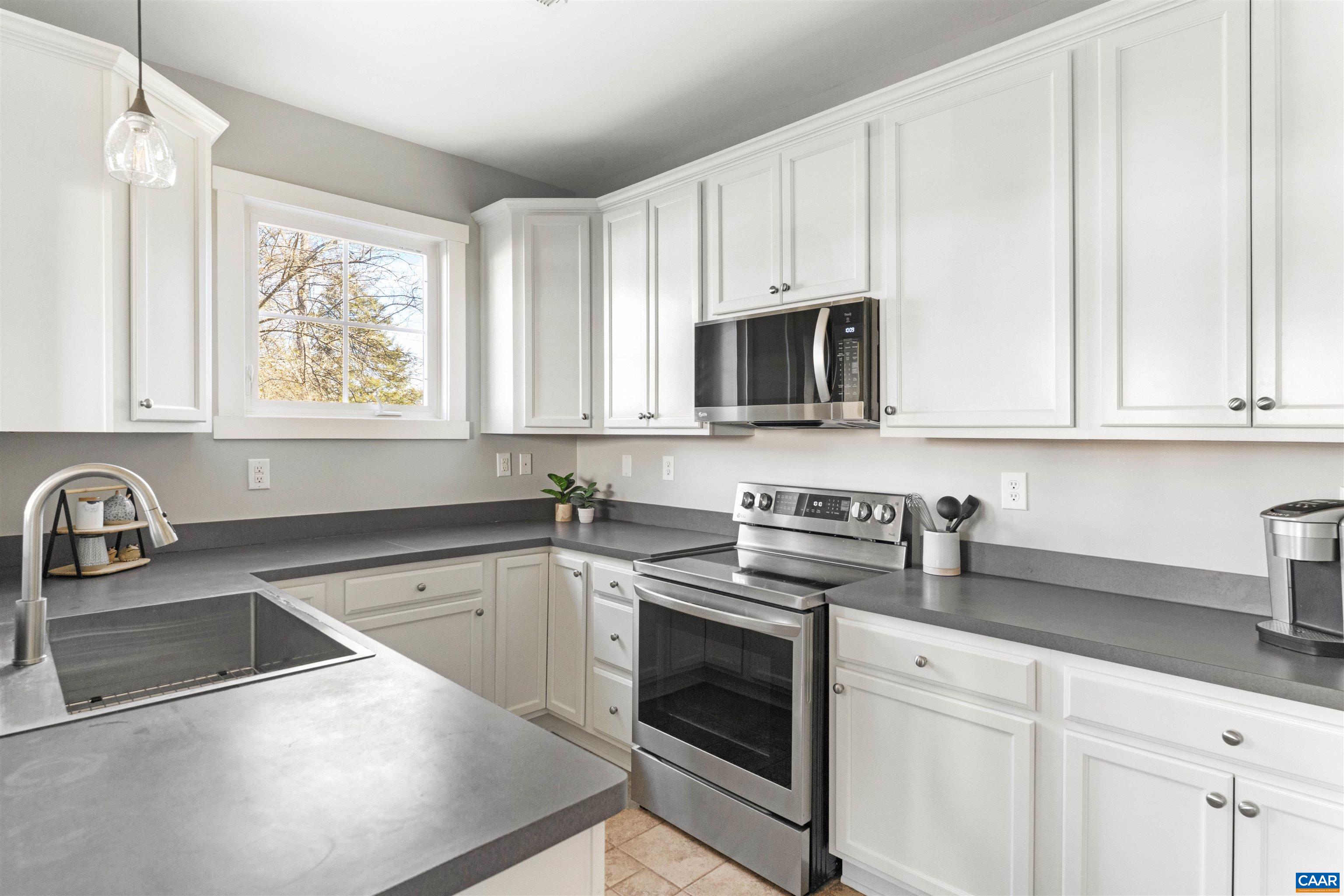 314 MARQUETTE CT
